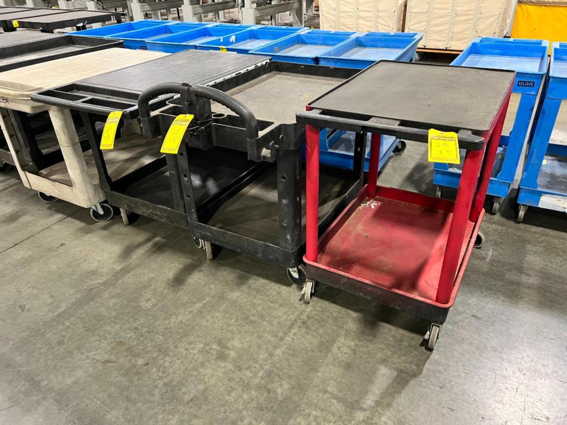(5x) Rolling Utility Carts; Luxor, Uline, Rubbermaid ($20 Loading Fee Will Be Added To Invoice)