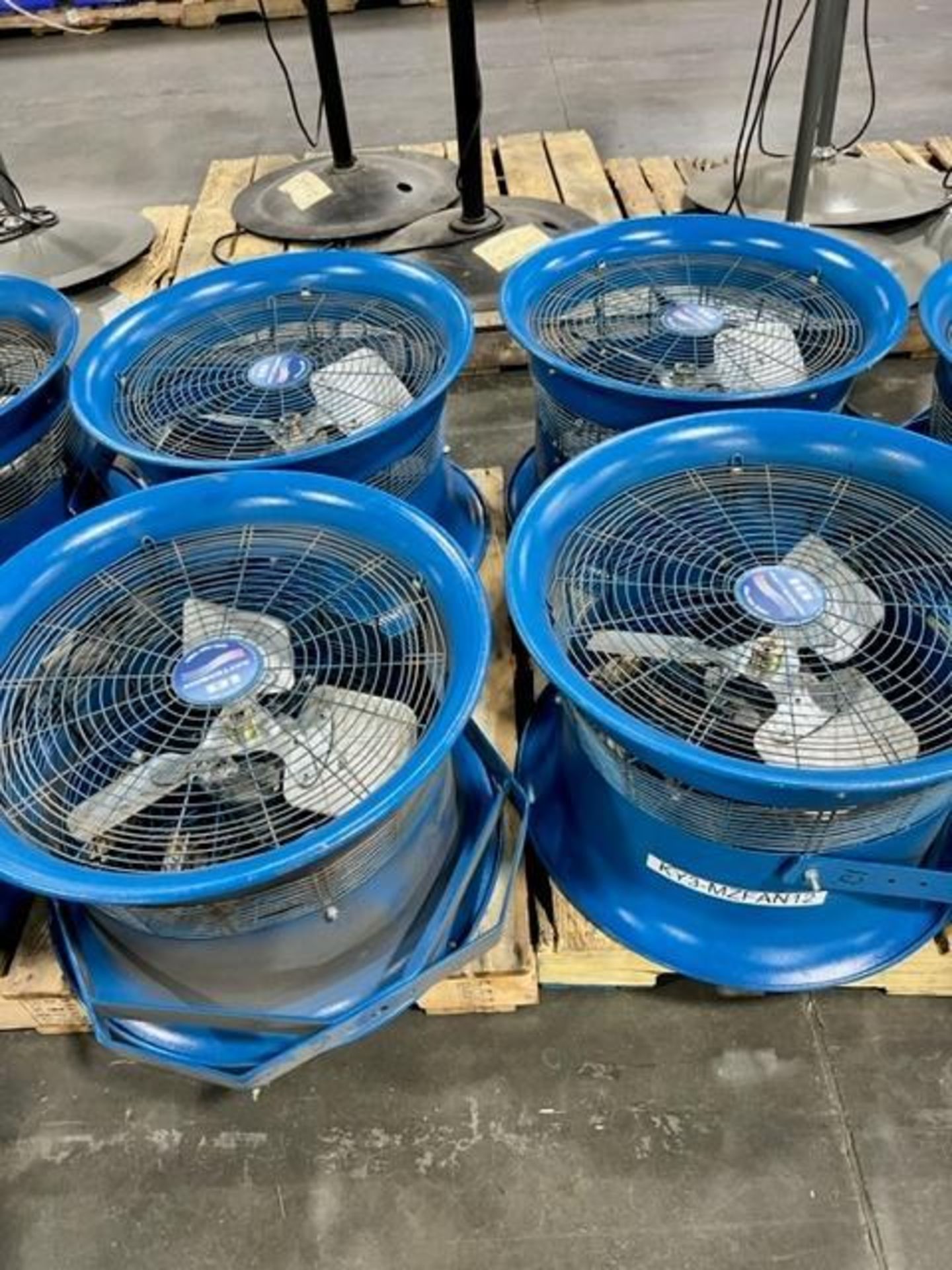 (4x) Patterson 18'' High Velocity Fans ($20 Loading Fee Will Be Added To Invoice)