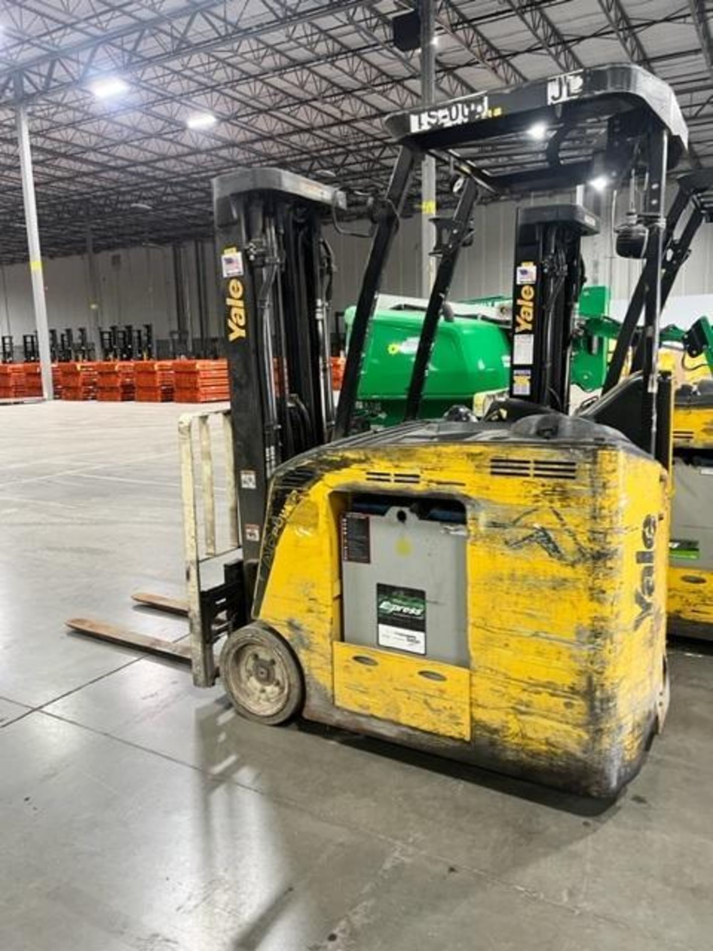2018 Yale 4,000 LB.. Electric Stand-Up Forklift, Model ESC040ADN36TE088, S/N C883N03834S, 36V, 3-Sta - Image 2 of 6