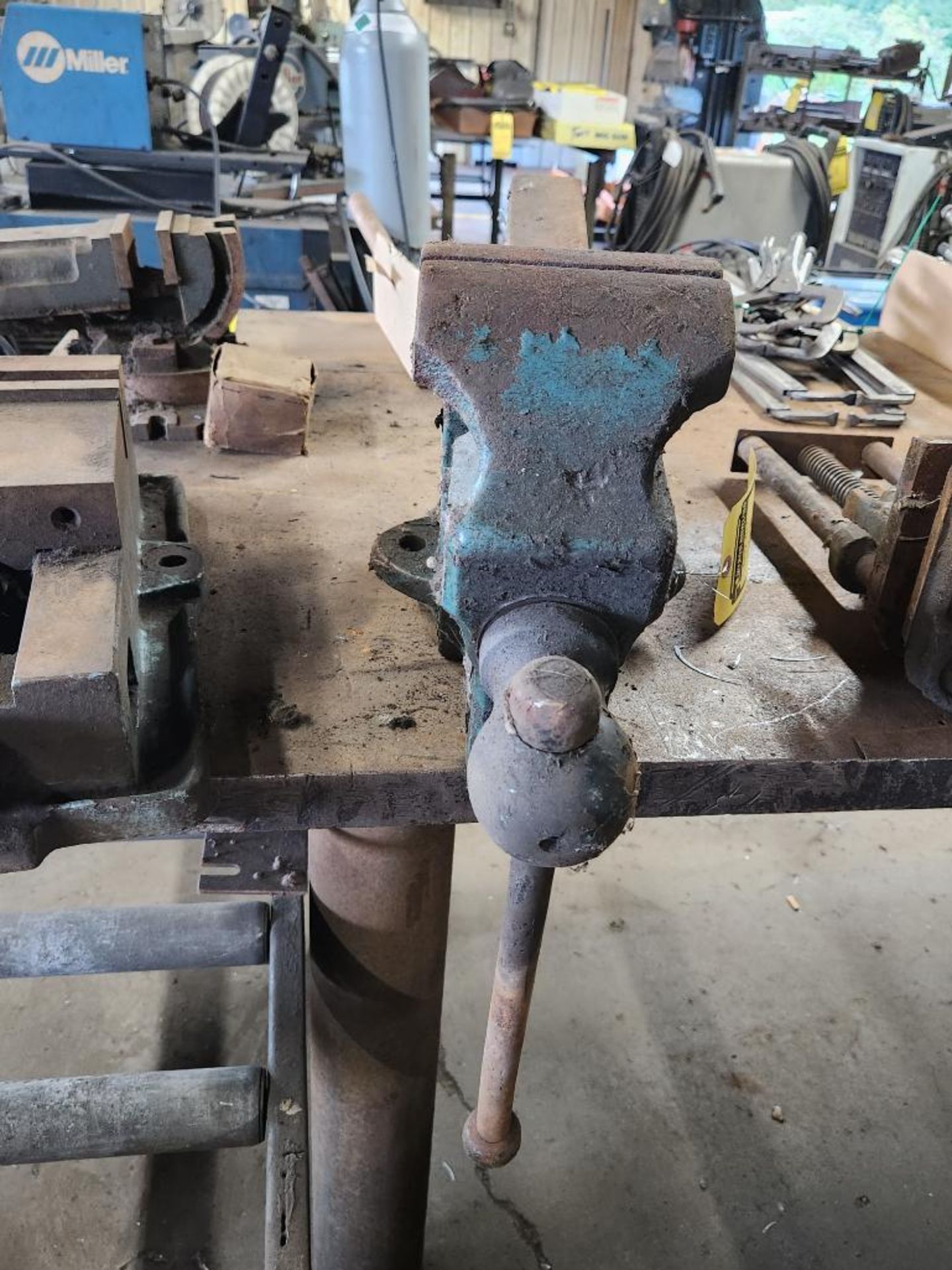 Bench Vise - Image 3 of 4