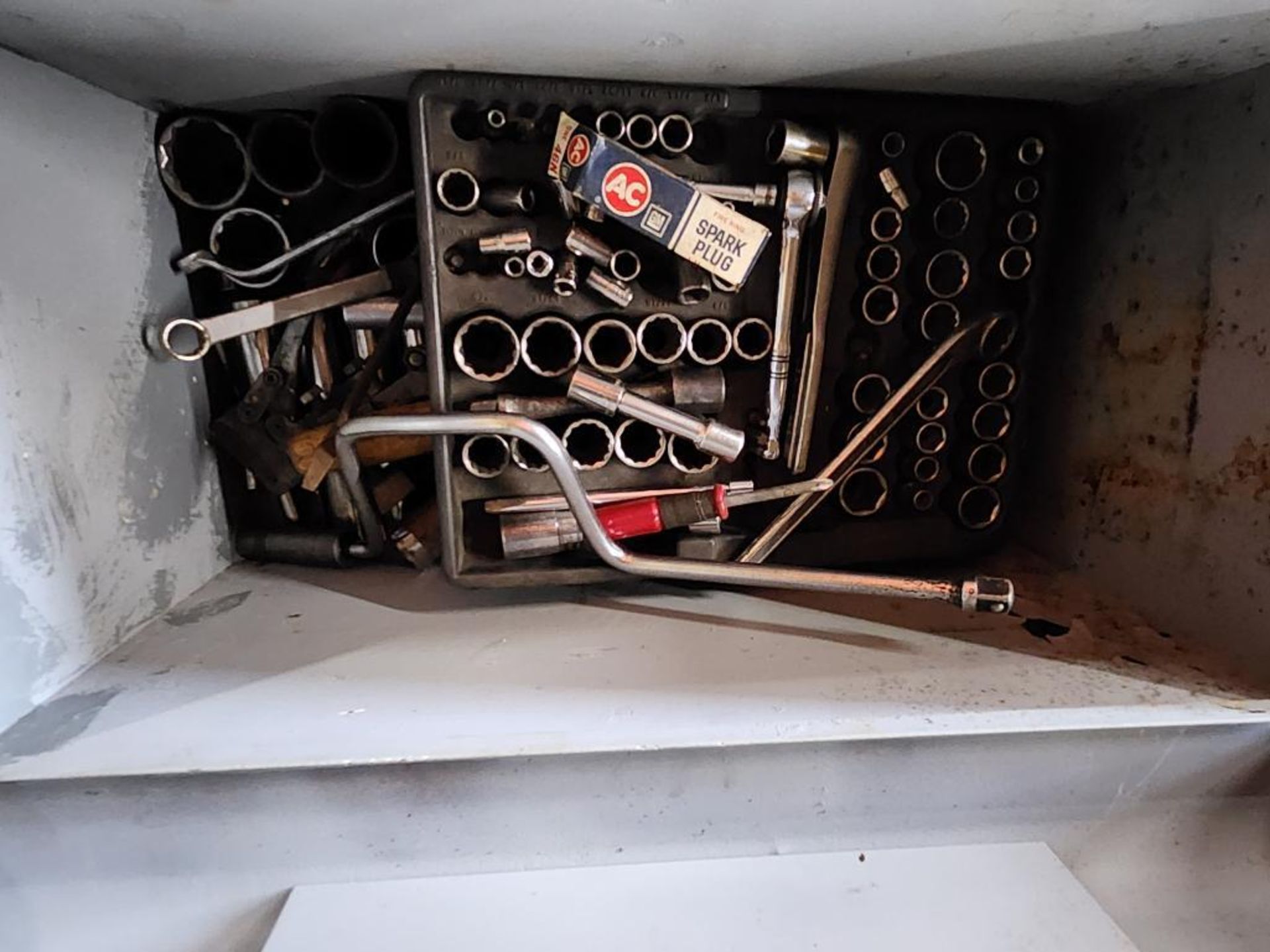 Toolbox w/ Assorted Sockets & Wrenches - Image 3 of 5