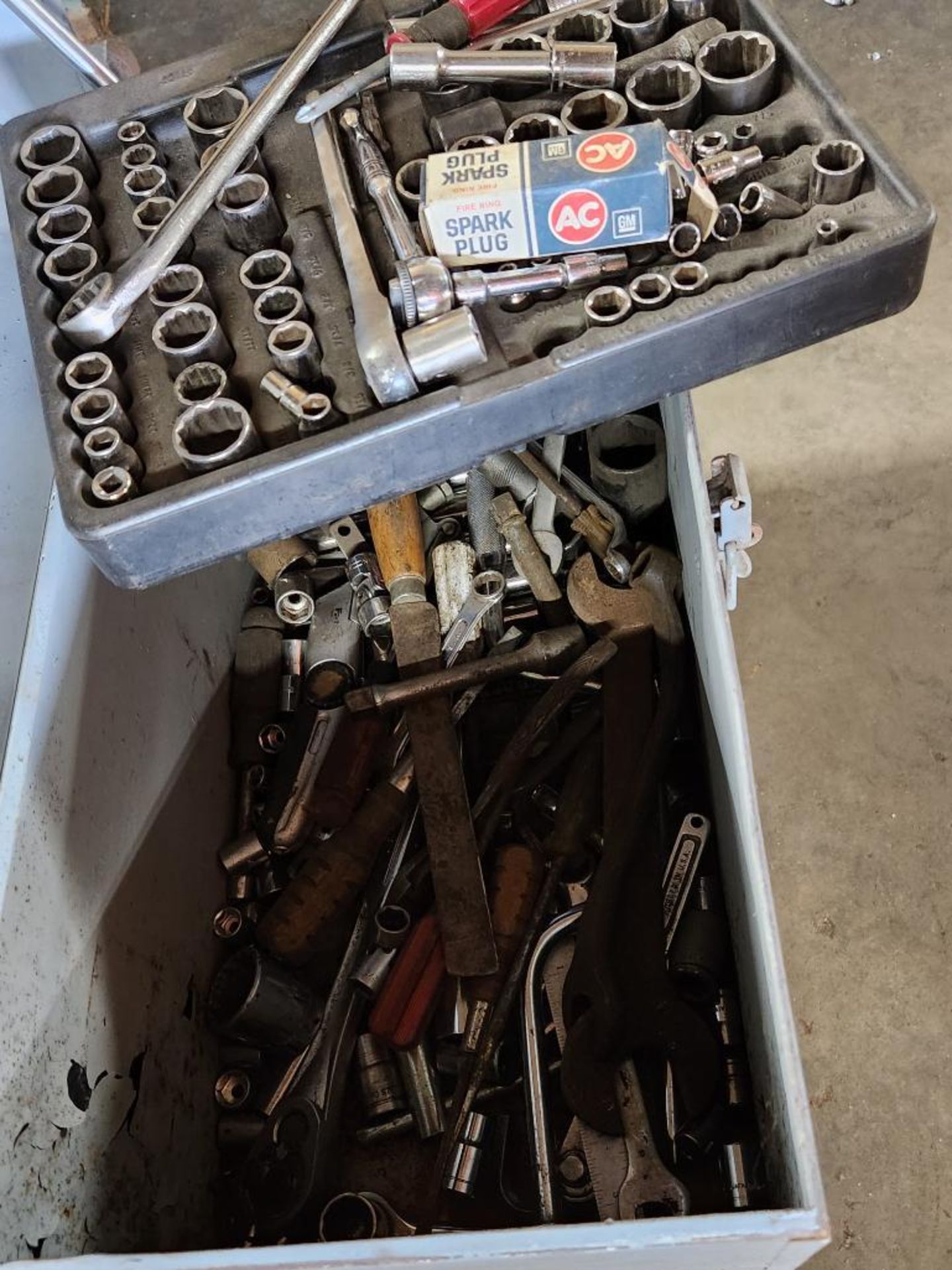 Toolbox w/ Assorted Sockets & Wrenches - Image 4 of 5