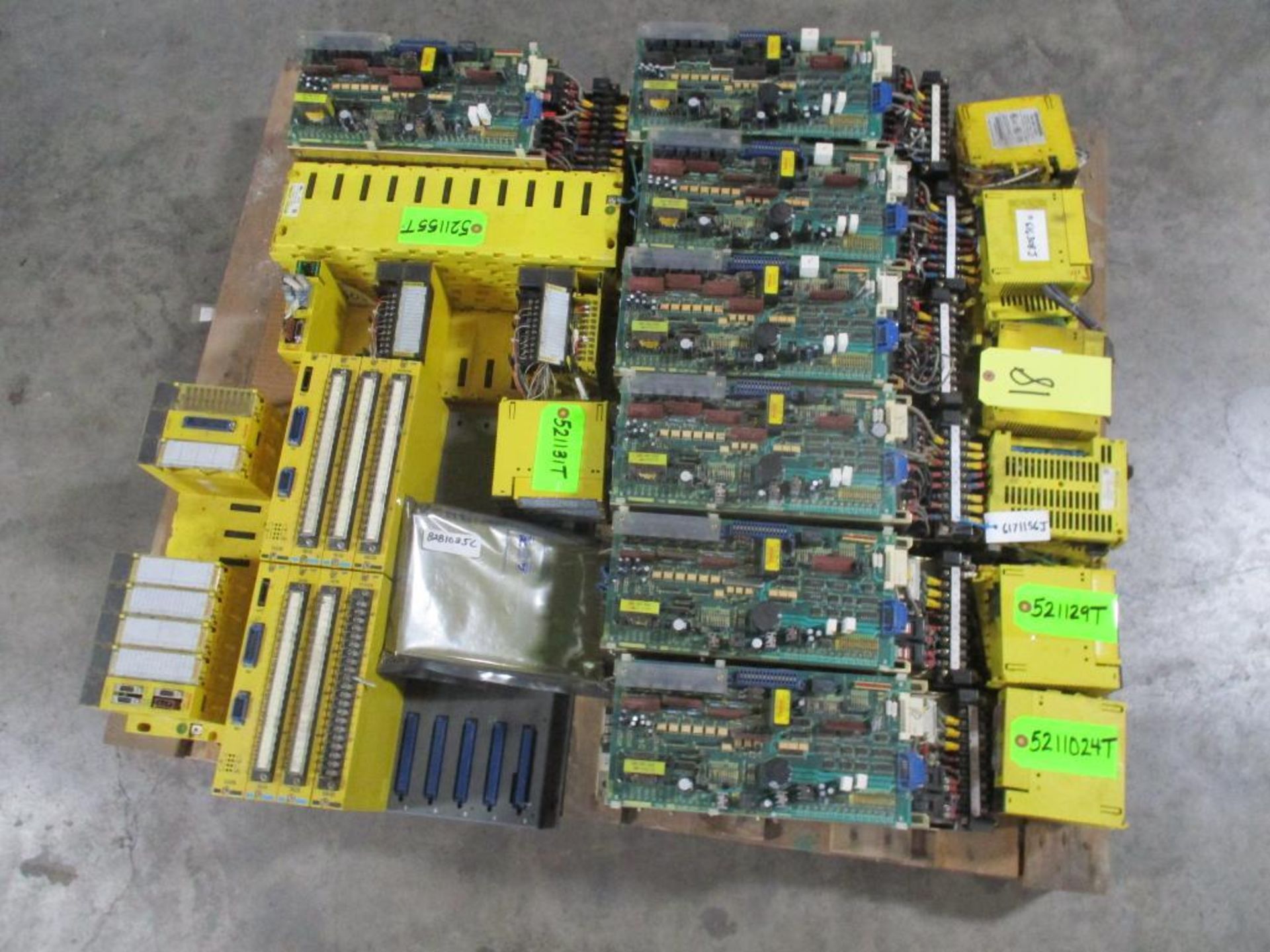 Misc. Fanuc Drives, Cards, & Parts, Slot Chassis - Image 2 of 2