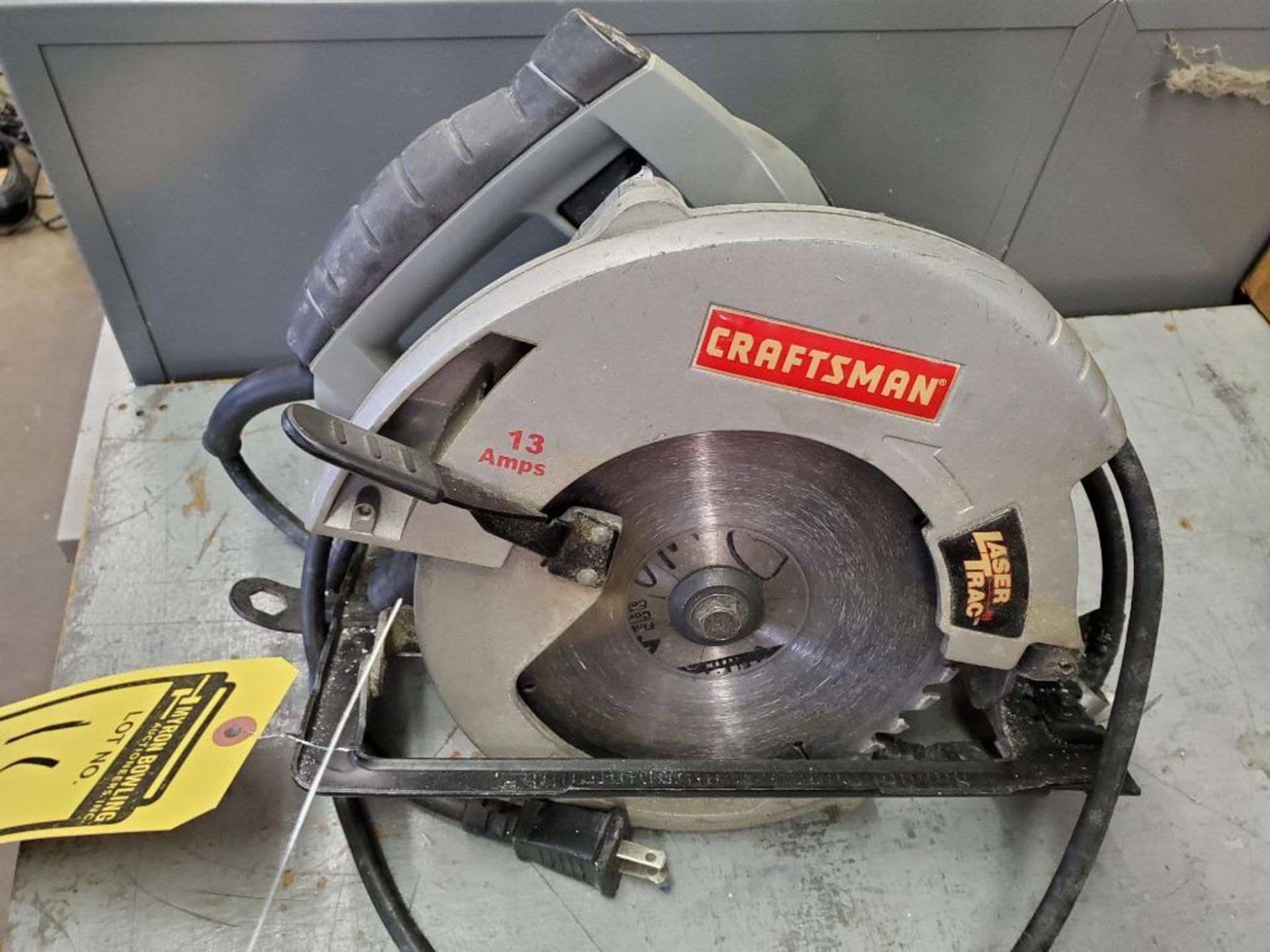 Craftsman 7-1/4" Skill Saw w/ Spare Blades