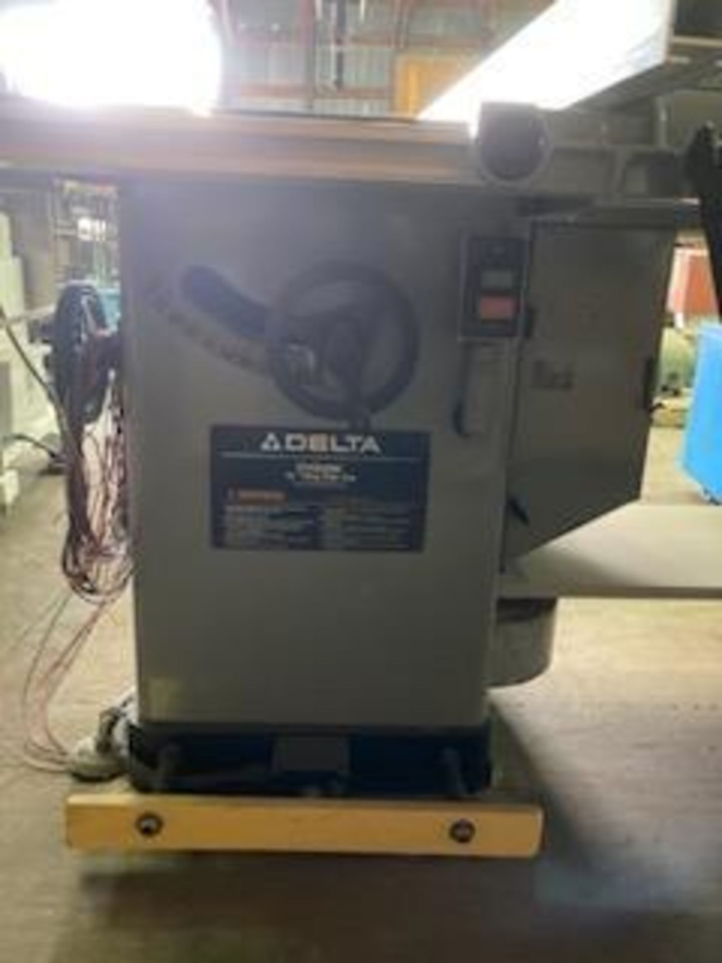 Delta Table Saw w/ Extended Table (Location: 279 Burrows St., Rochester, NY 14606)
