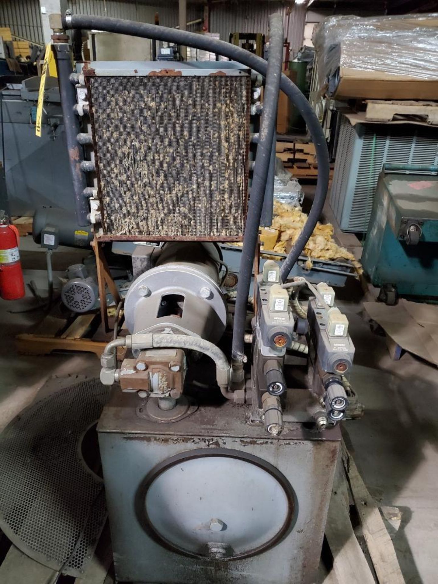 (2) Hydraulic Pump Units; 19-Gallon & 15-Gallon - Image 2 of 8