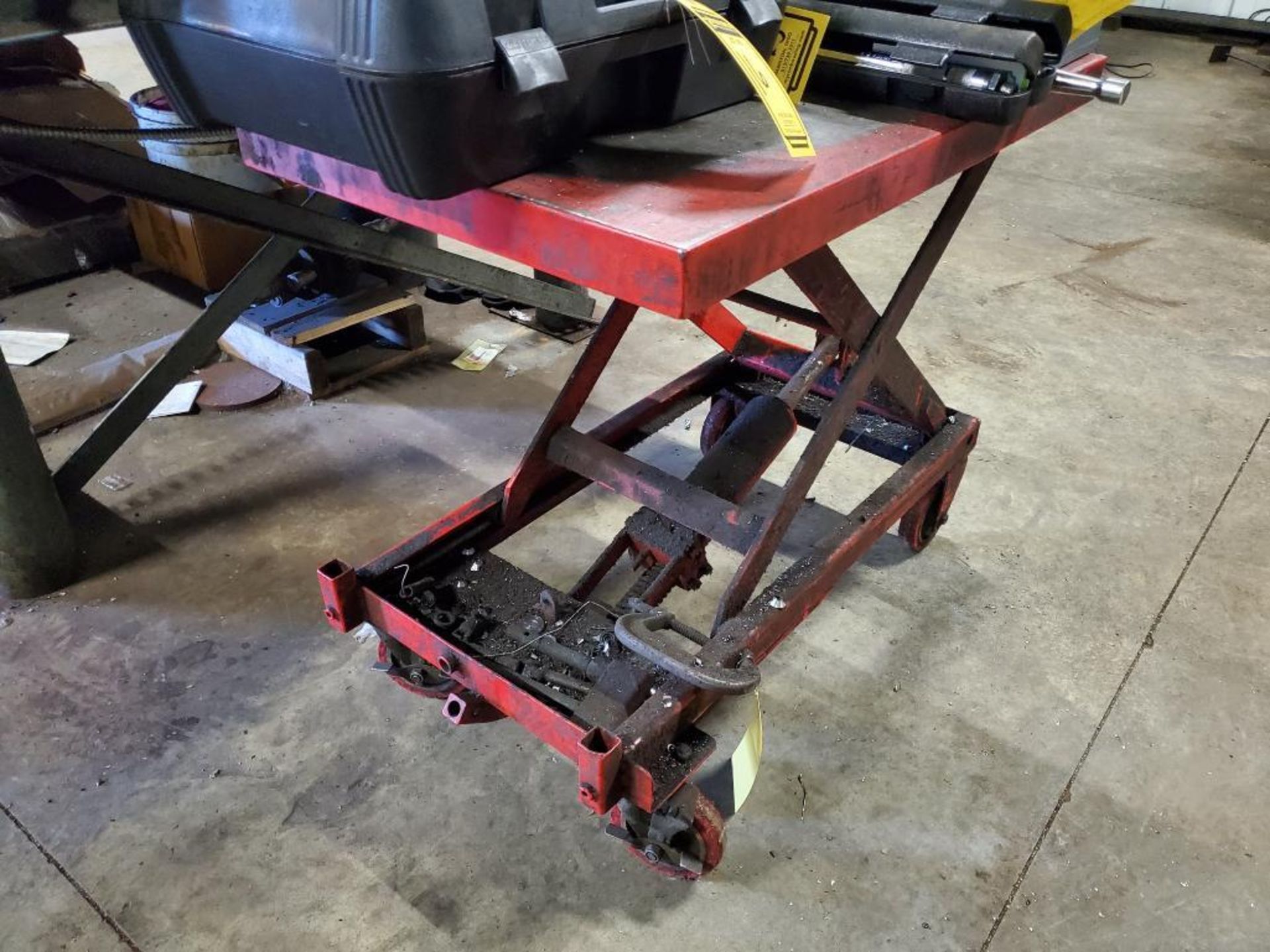 Scissor Lift Table - Image 2 of 4