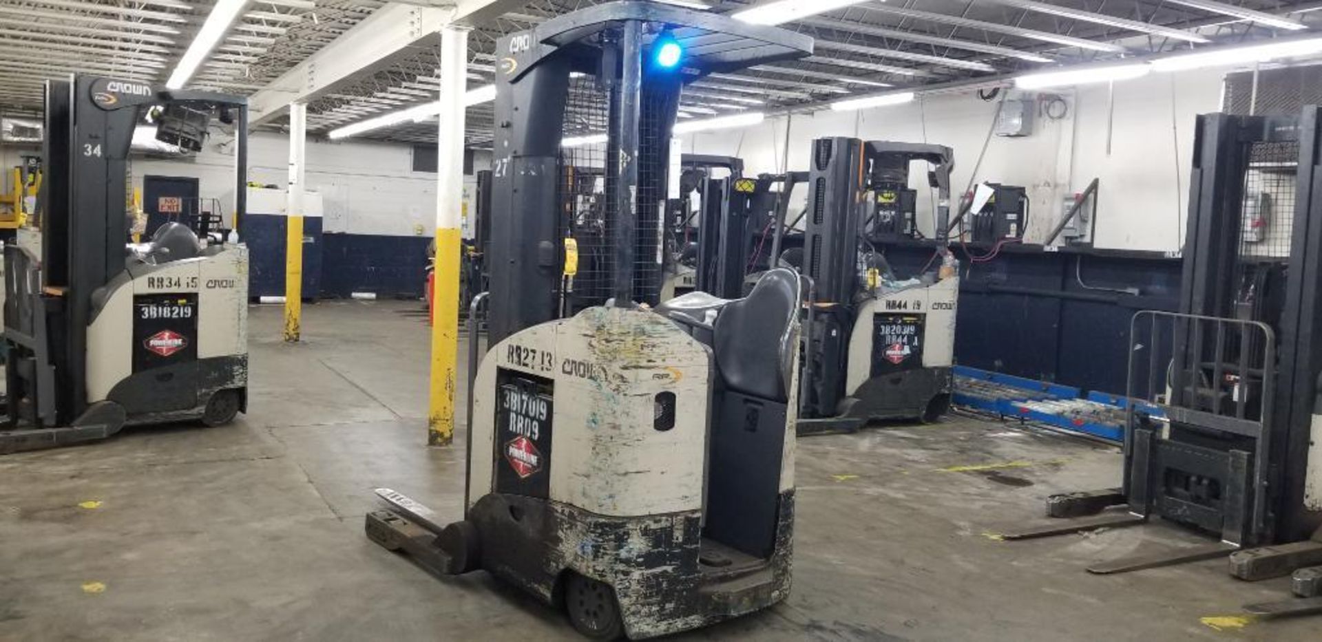 2013 Crown RR 5700 Series Electric Reach Truck, Model RR5725-45, S/N 1A399545, 4,500 LB. Lift Capaci - Image 3 of 8