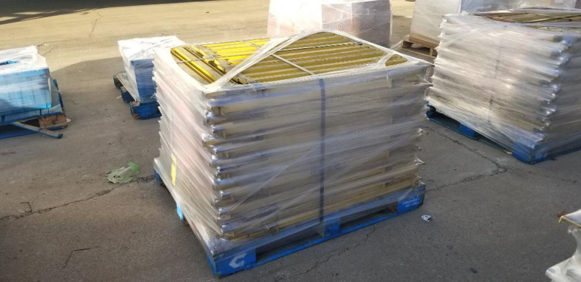 (9) Skids of Pallet Supports, 36", Approx. (2,700) ($50 Loading Fee Will be Added to Buyers Invoice) - Image 6 of 9