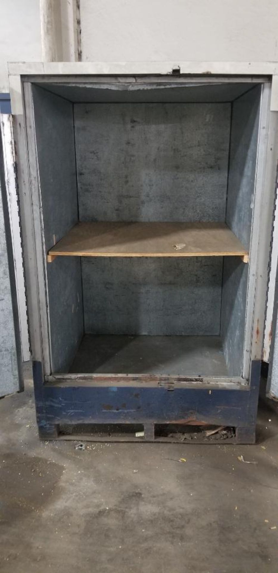 Steel Cabinet (No Contents) ($25 Loading Fee Will be Added to Buyers Invoice) - Image 2 of 2