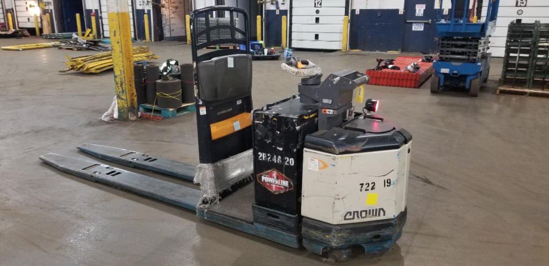 2019 Crown PC 4500 Series End Control Double Pallet Truck, Model PC4500-80, S/N 10141763, 8,000 LB. - Image 2 of 6