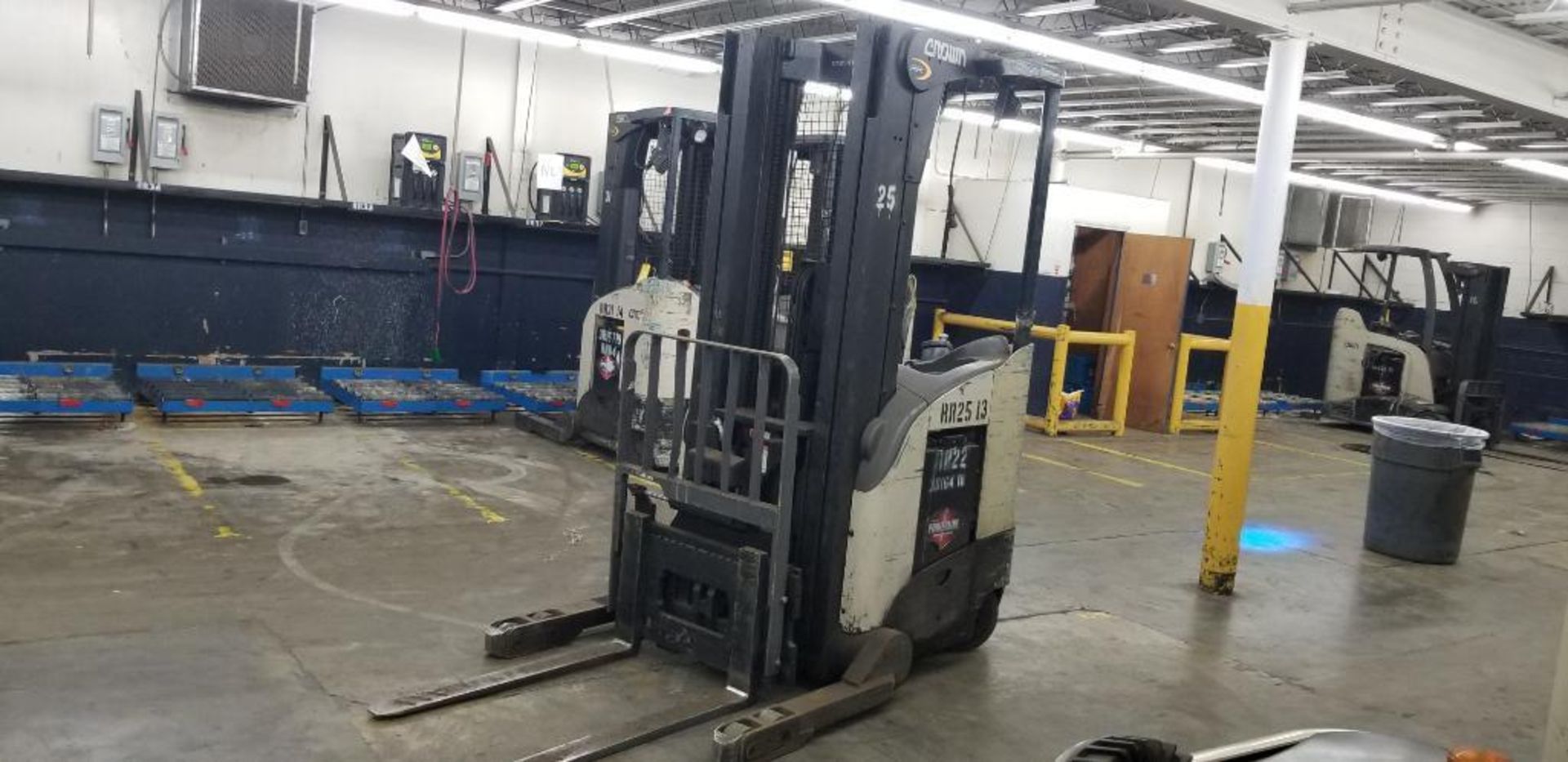 2013 Crown RR 5700 Series Electric Reach Truck, Model RR5725-45, S/N 1A399546, 4,500 LB. Lift Capaci - Image 2 of 8