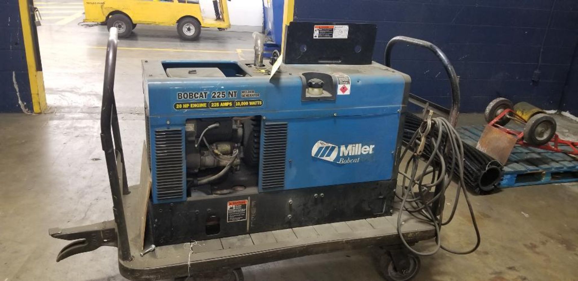 Miller Bobcat 225 NT Welder/Generator, Model 903517, S/N LE066316, Gasoline, 20hp, 10,000 Watts ($50