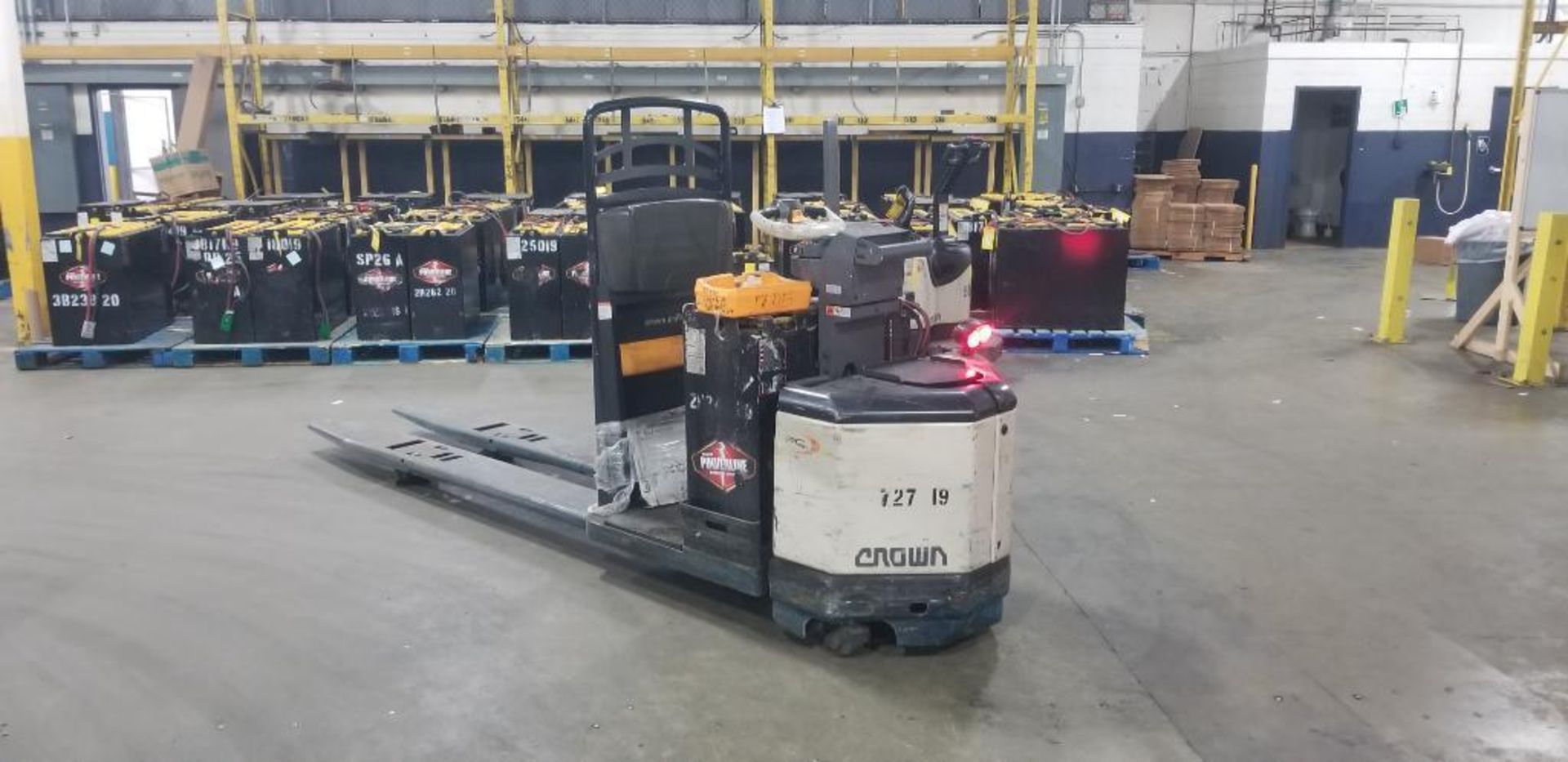 2019 Crown PC 4500 Series End Control Double Pallet Truck, Model PC4500-80, S/N 10141768, 8,000 LB. - Image 2 of 7
