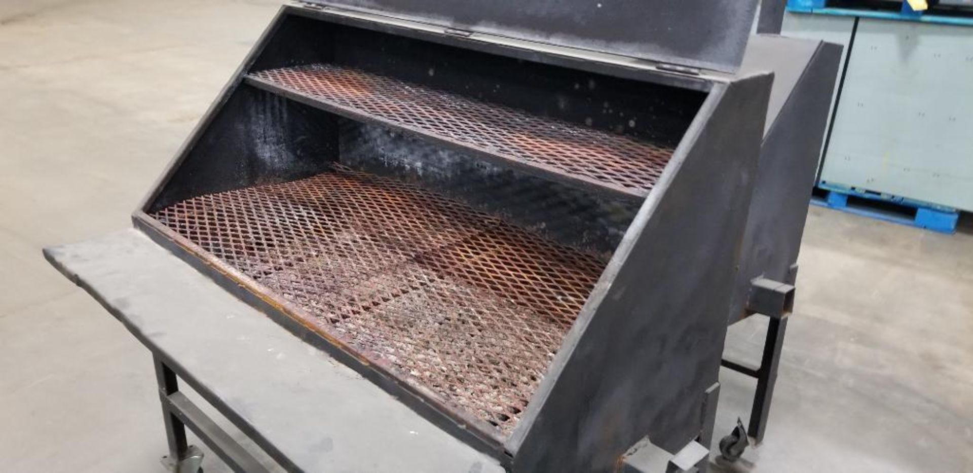 (2) BBQ Charcoal Grills ($25 Loading Fee Will be Added to Buyers Invoice) - Image 3 of 3