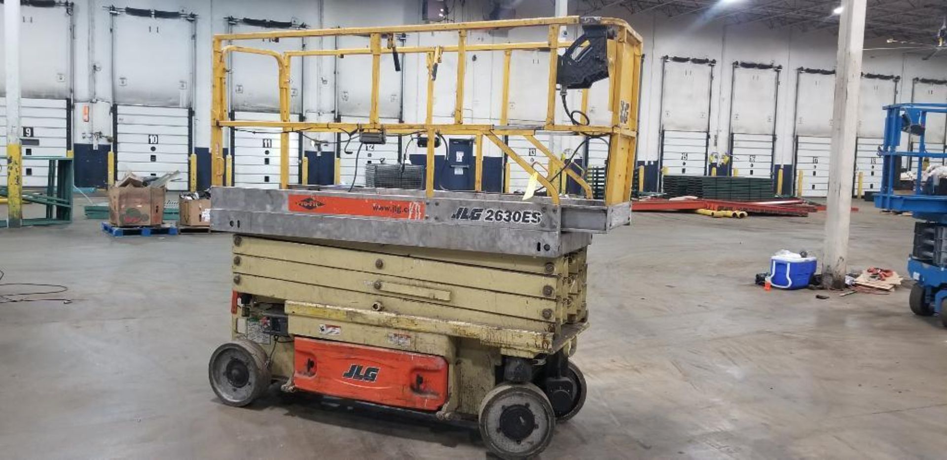 2006 JLG 2640ES Electric Scissor Lift, Model 2630ES, S/N 0200152382, 500 LB. Rated Workload, Max. He