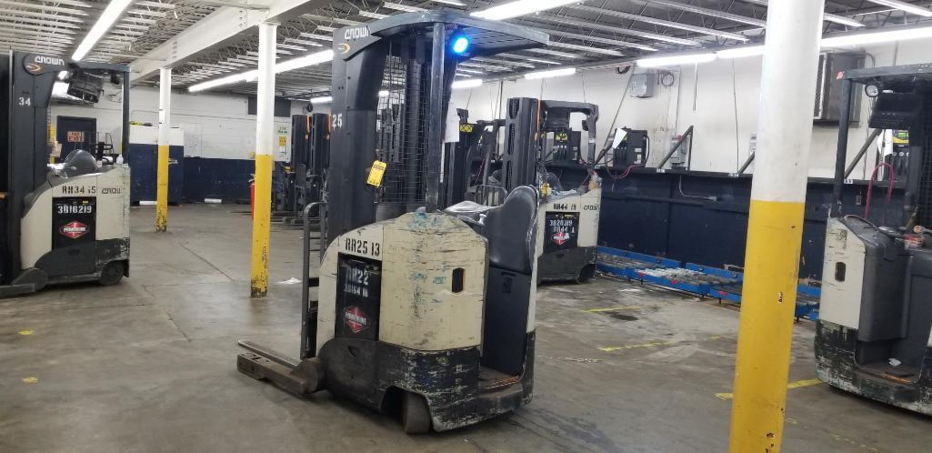 2013 Crown RR 5700 Series Electric Reach Truck, Model RR5725-45, S/N 1A399546, 4,500 LB. Lift Capaci - Image 3 of 8