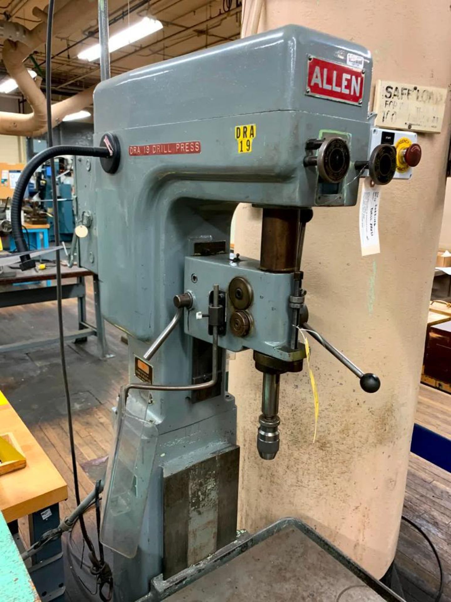 Allen Drill Press, 19-3/4" X 13-3/4" Table, 14" Vertical Head Adjust - Image 2 of 4