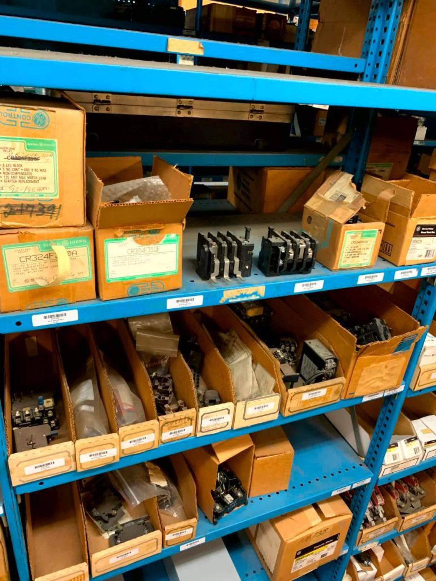 Content on (22) Bays of Clip Shelving: Transformers, Safety Switches, Magnetic Starters, Enclosures, - Image 17 of 74
