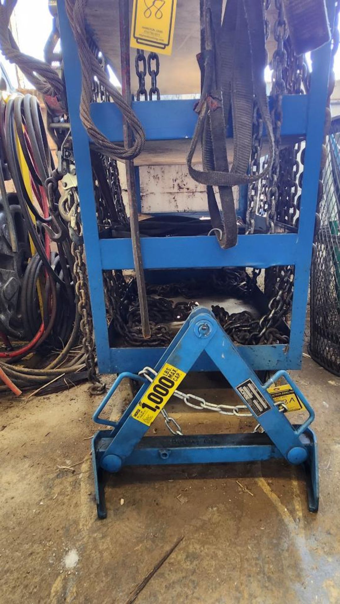 Steel Shop Cart w/ Content of Rigging Chains, Hooks, Eyebolts, Shackles, Rigging Harnesses - Image 3 of 5