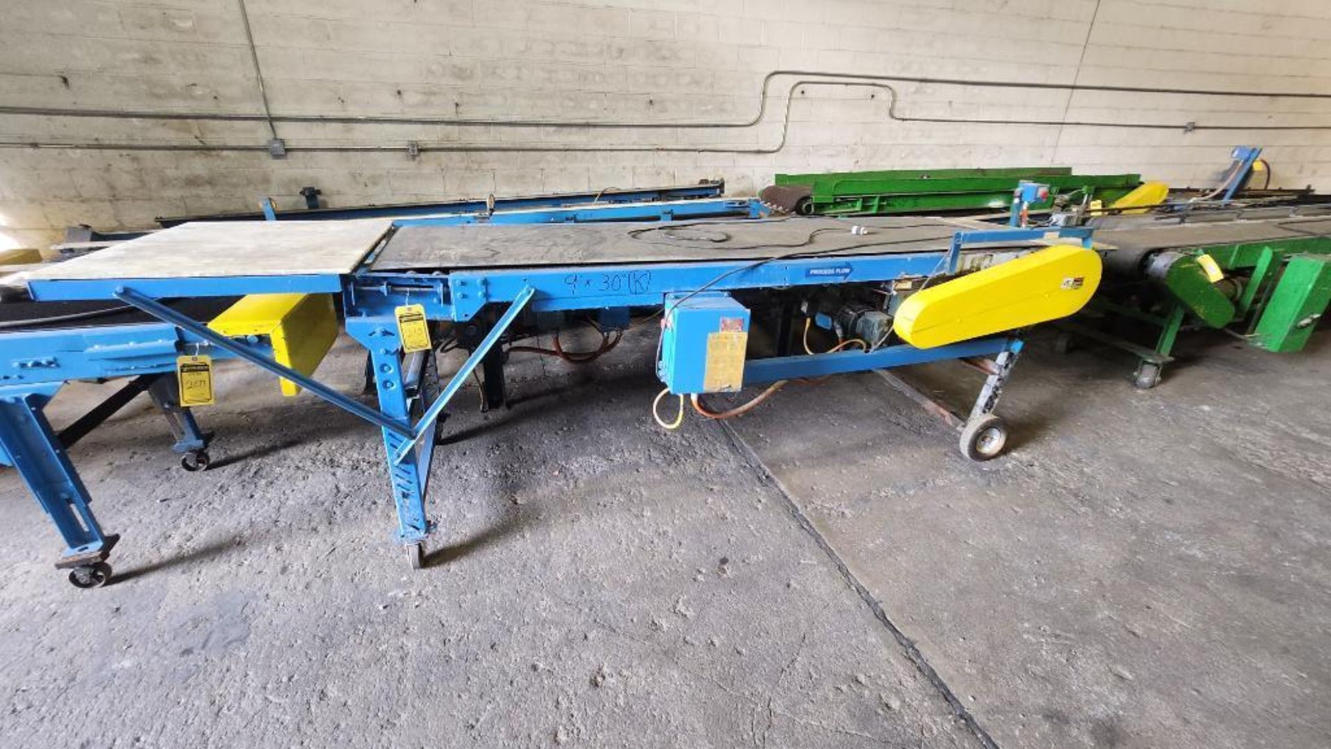 Belt Conveyor, 9' x 30"