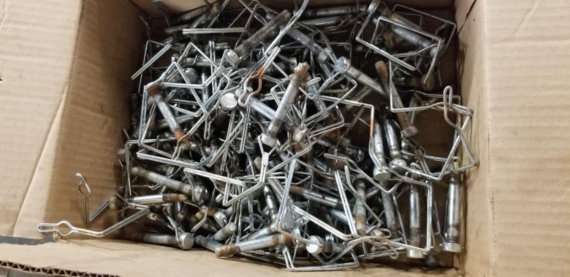 (3x) Boxes of Wire Lock Pins - Image 3 of 4