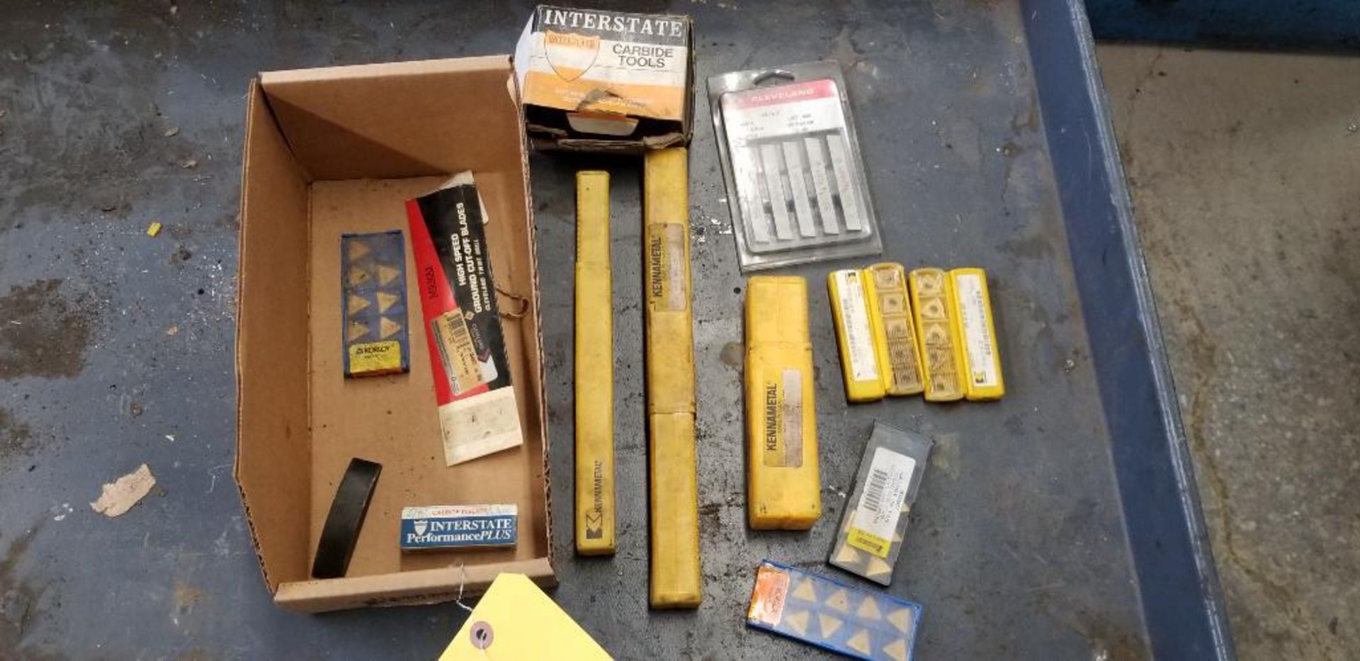 Box of Assorted Tooling Bits - Image 2 of 4