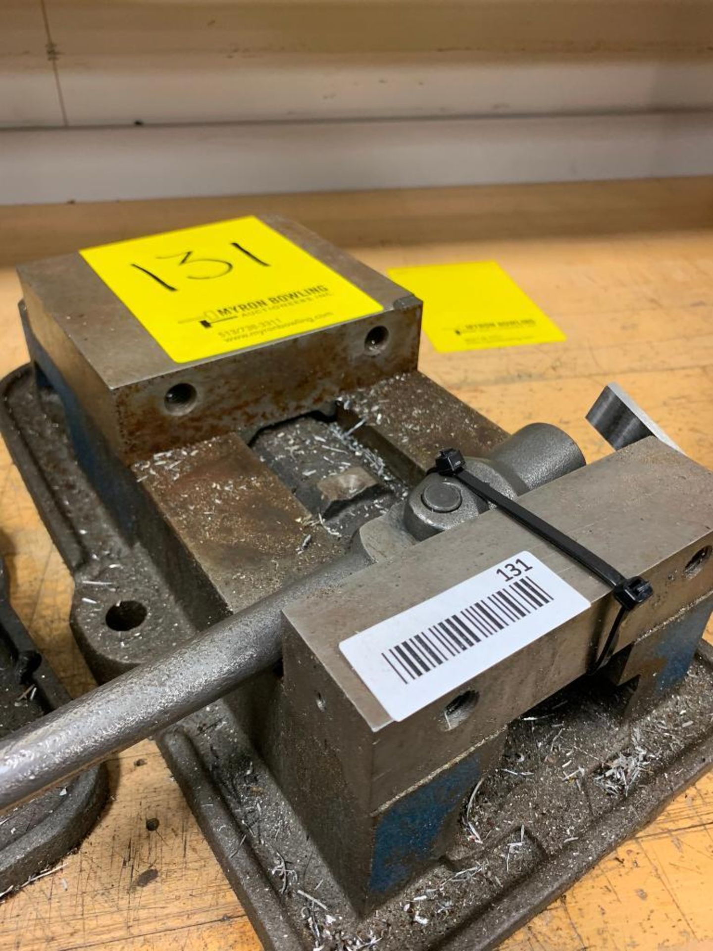 Kurt 6" Machine Vise