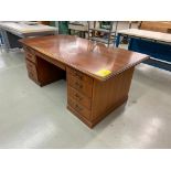 (4) Desks