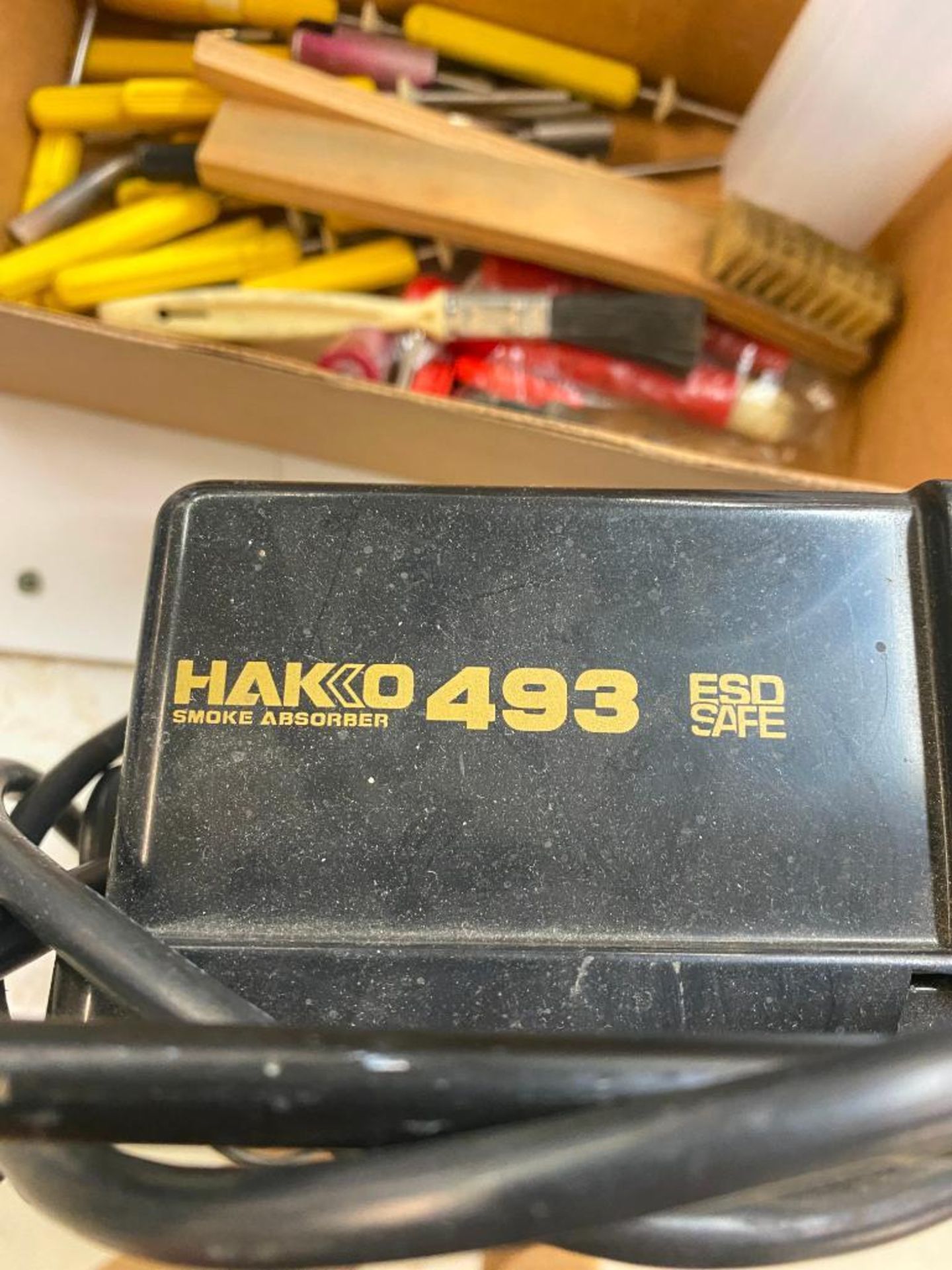 Hakko 493 Smoke Absorber - Image 2 of 2