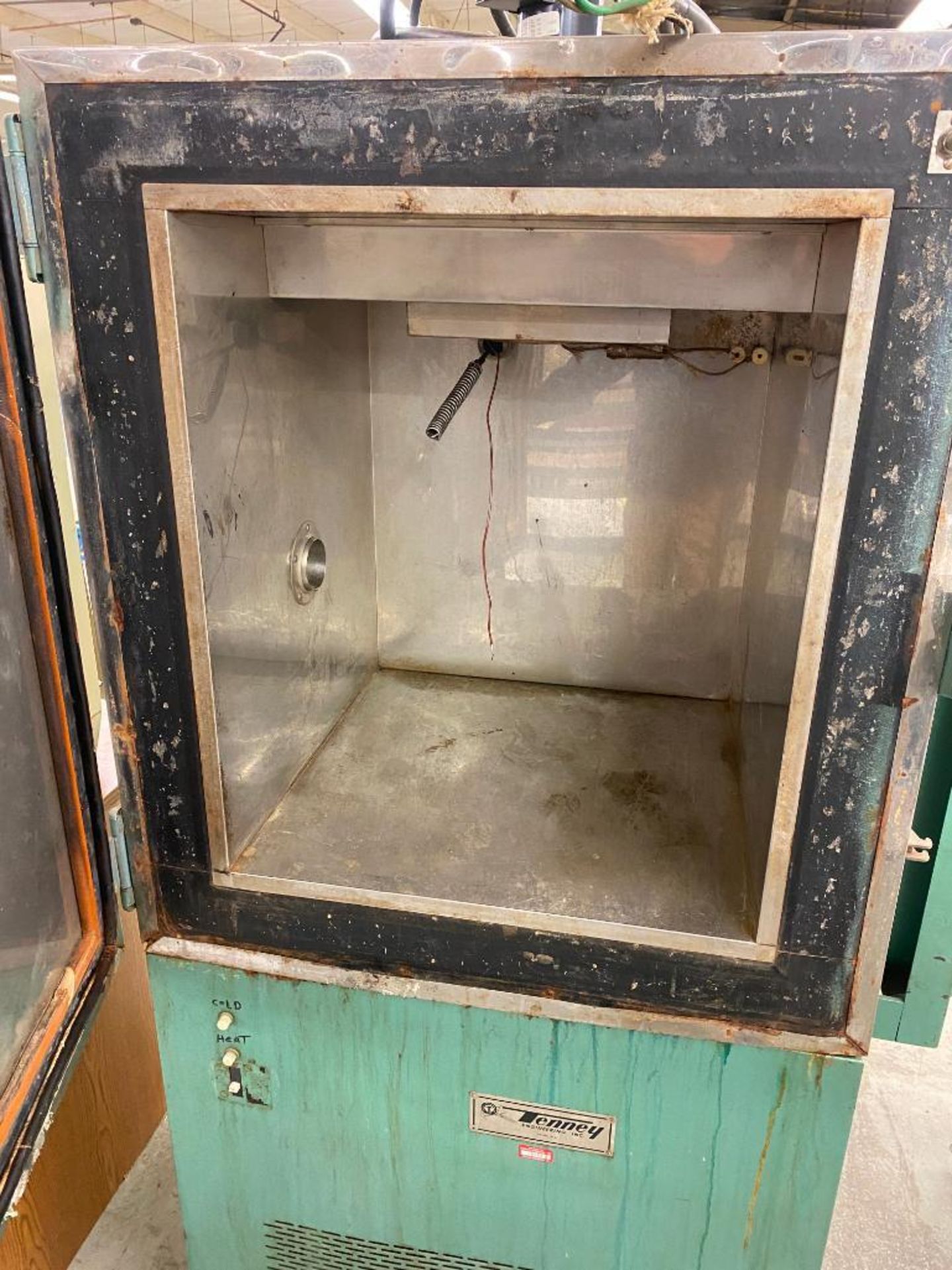 Tenney Environmental Test Chamber, Model T-5-110350, S/N 7140, Cooler & Oven - Image 2 of 5