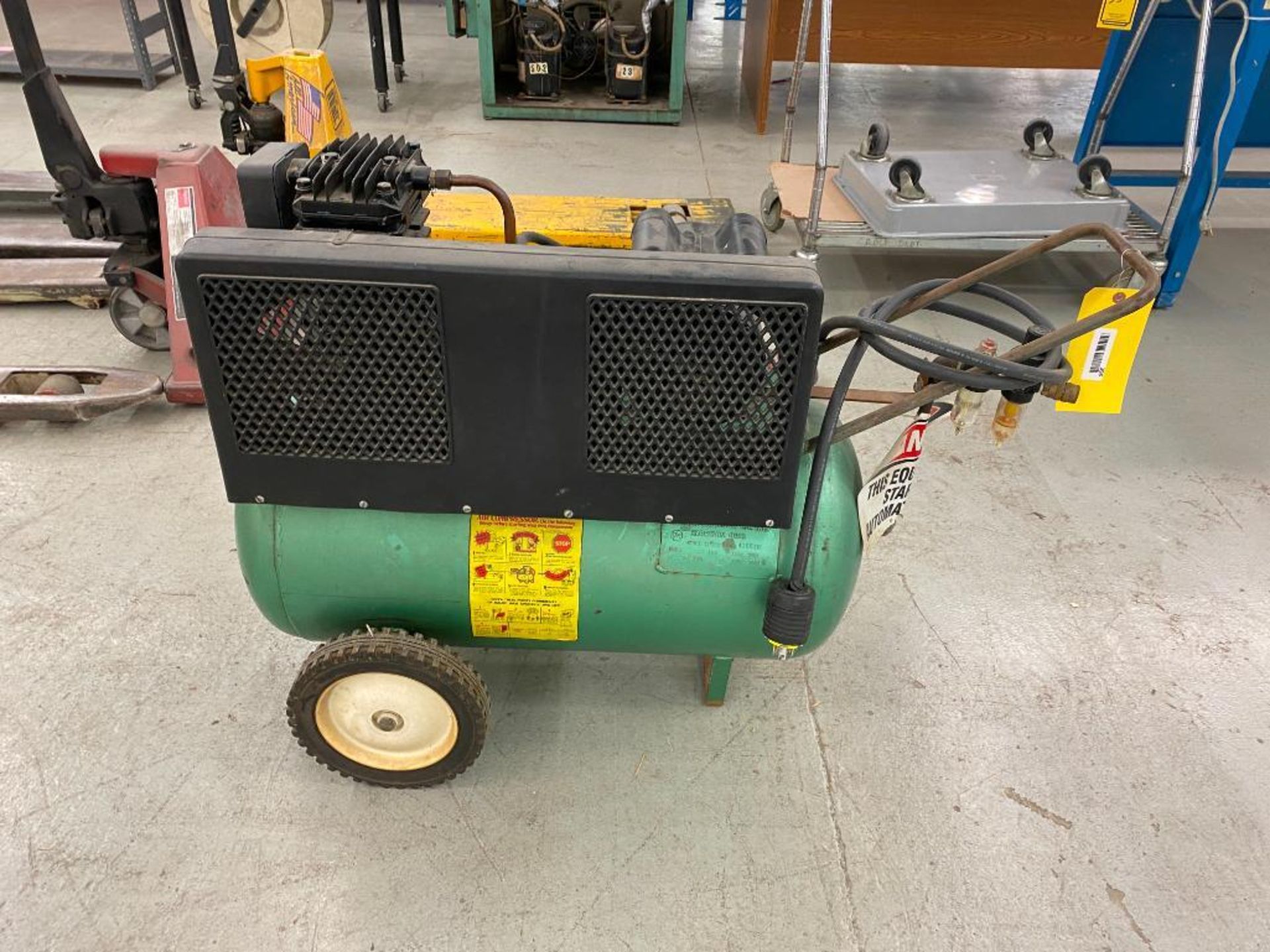 Sears 150 PSI Twin-Cylinder Air Compressor, 2 HP, Model 106.153784 - Image 2 of 3