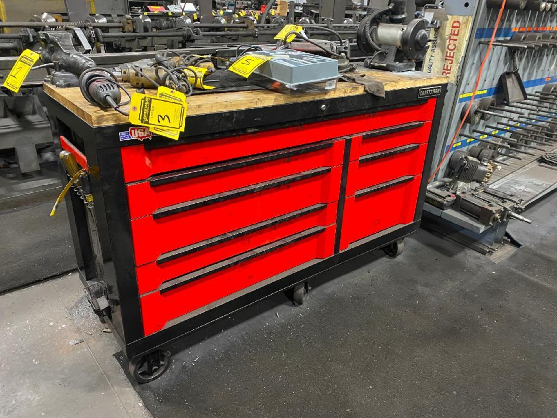 CRAFTSMAN TOOLBOX W/ BENCH GRINDER, WILTON VISE, COMBINATION WRENCHES, GREASE GUN, AIR HOSE, & SOCKE