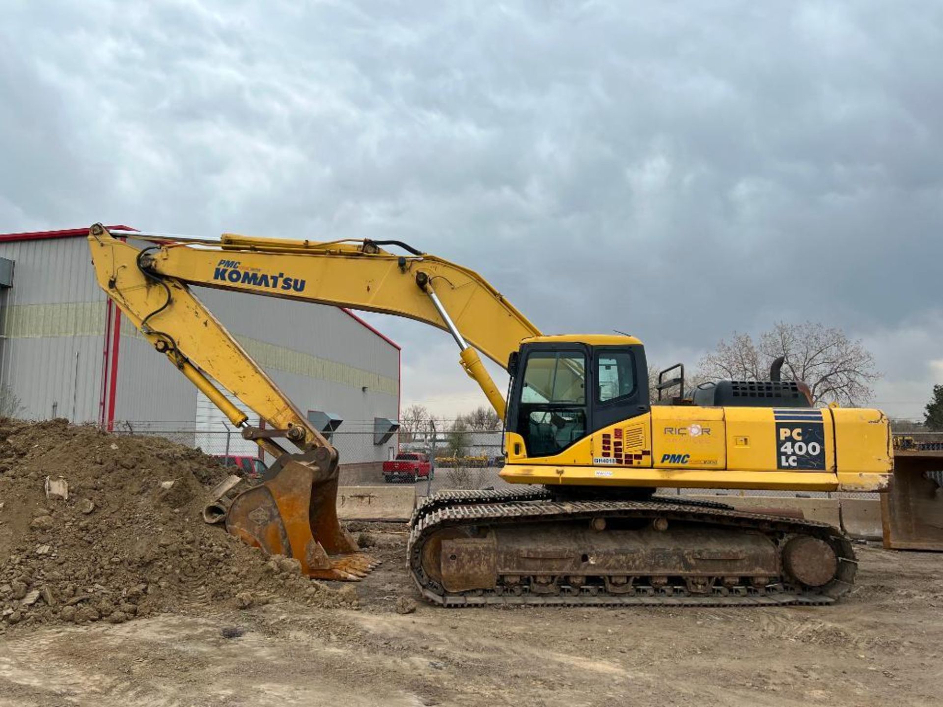 2005 Komatsu PC-400 LC Hydraulic Excavator, Approx. 6,800 Hours, S/N A86322 (Located at 3003 West 52