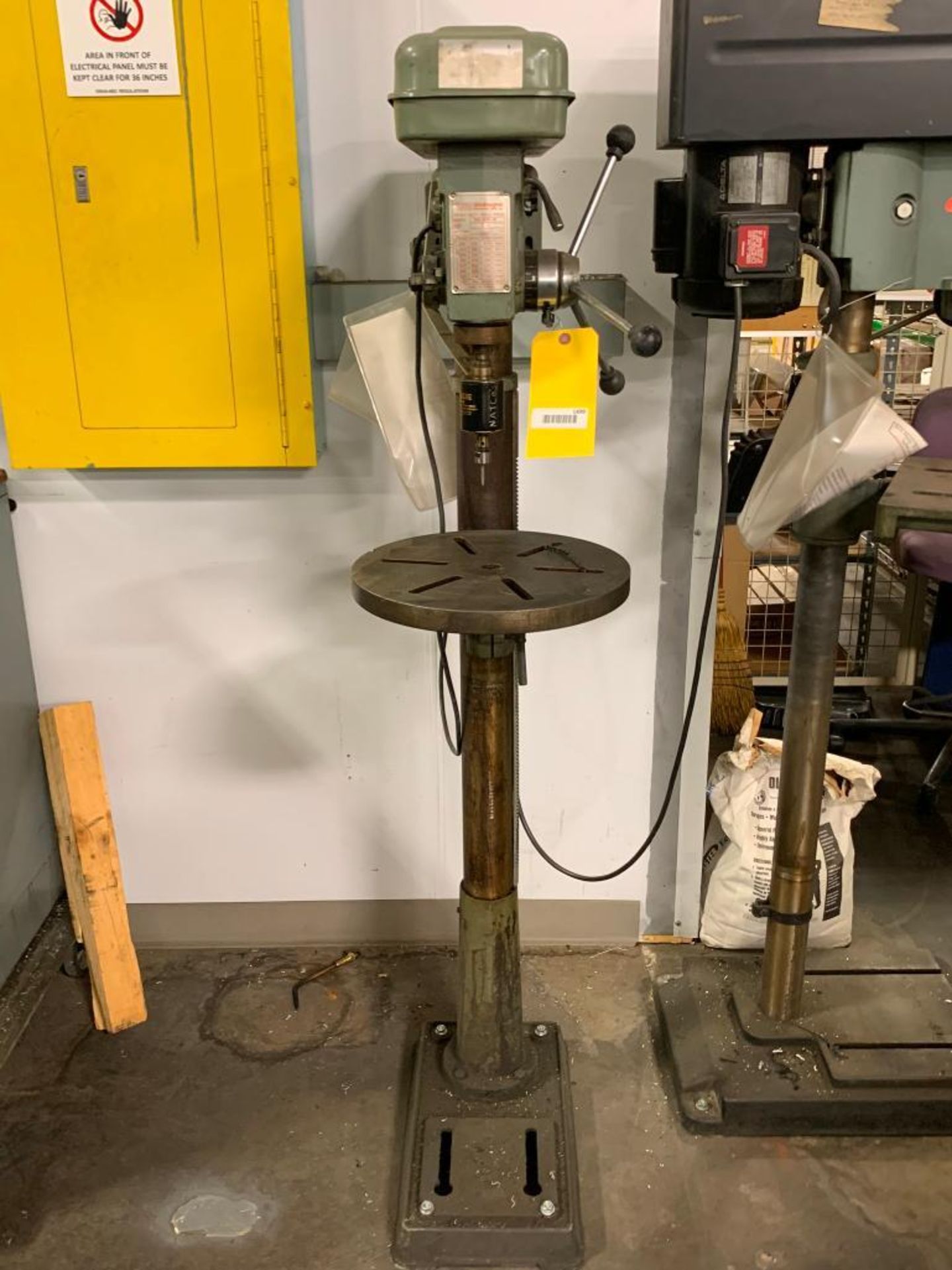 Washington Pedestal Drill Press, Model 80-011-9, 3/4-HP, Tapmatic Spd-3 Tapping Head