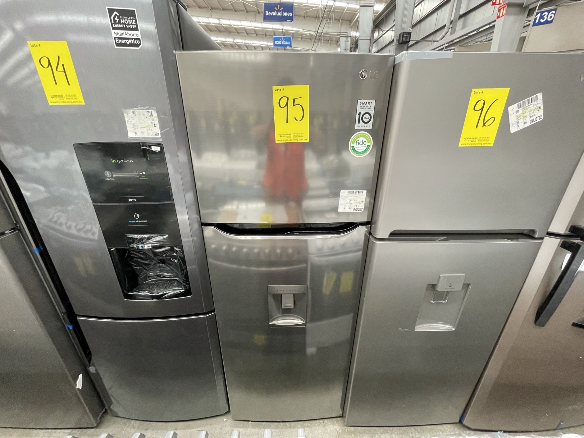 (EQUIPO NUEVO) 1 Refrigerador Con Dispensador De Agua Marca LG, Modelo GT32WDC, Serie X0S114, Color