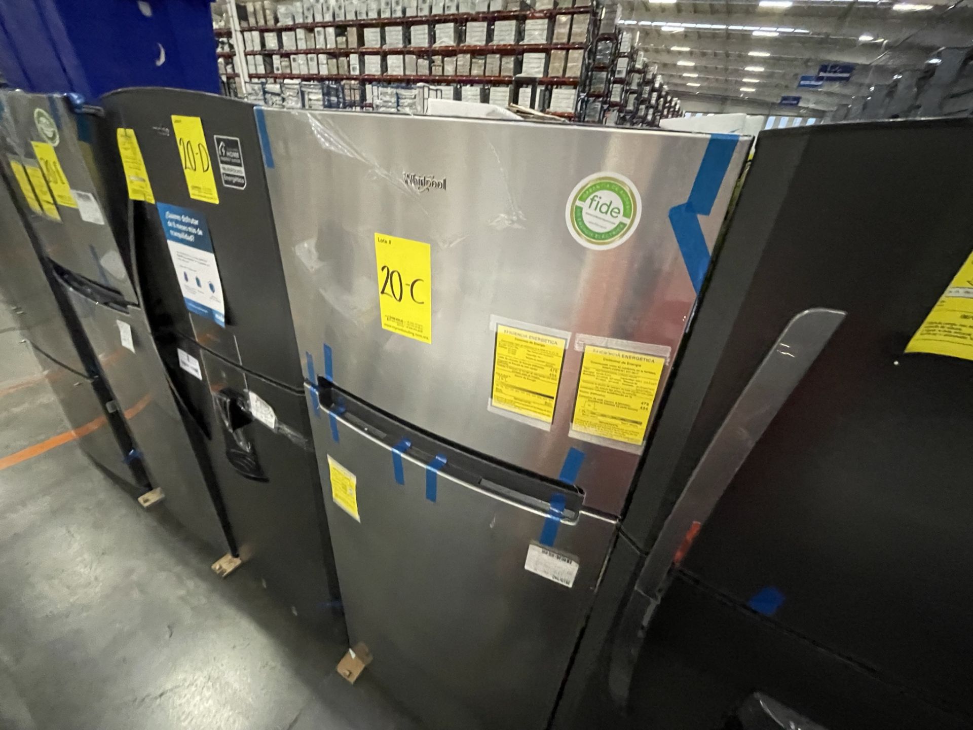 (EQUIPO NUEVO) 1 Refrigerador Marca Whirlpool, Modelo WT1818A, Serie VSB3060855, Color Gris, LB- 62 - Image 3 of 7
