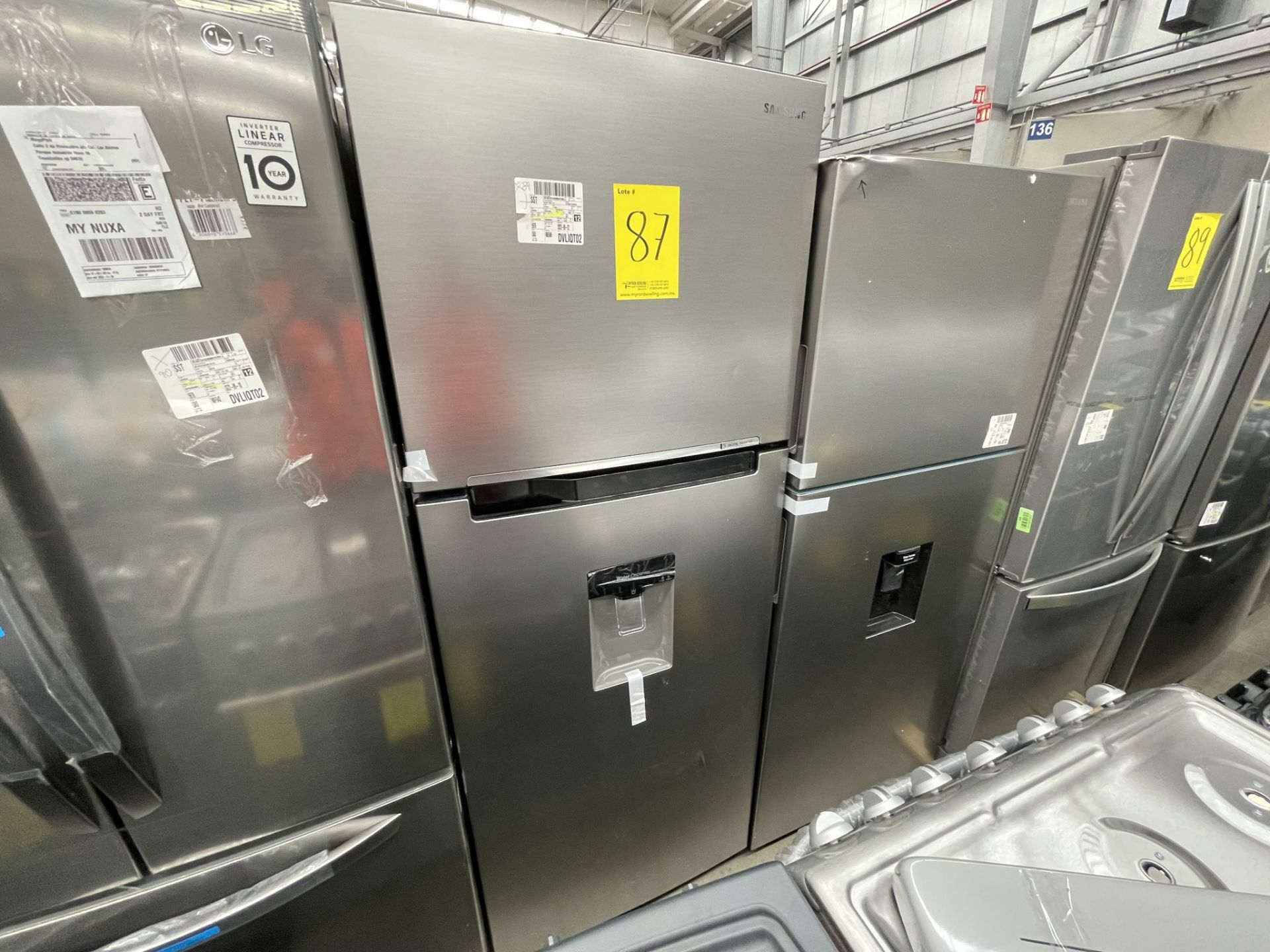 (EQUIPO NUEVO) 1 Refrigerador Con Dispensador De Agua Marca SAMSUNG, Modelo RT38A571JS9, Serie 9015 - Image 3 of 8