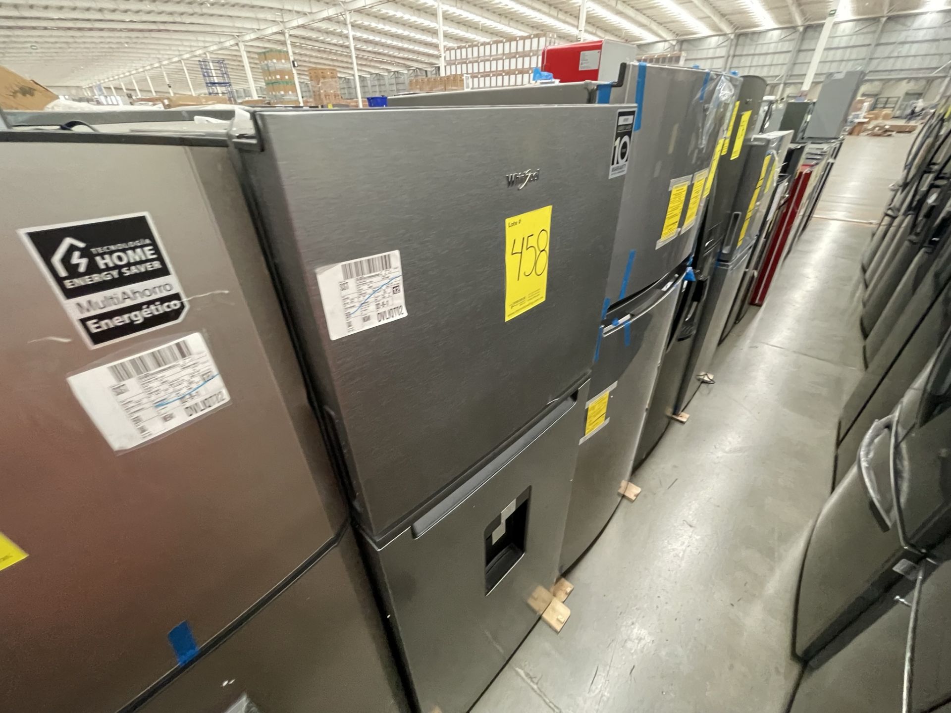 (EQUIPO NUEVO) 1 Refrigerador Con Dispensador De Agua Marca Whirlpool, Modelo WT1133M, Serie VSB248 - Image 5 of 8