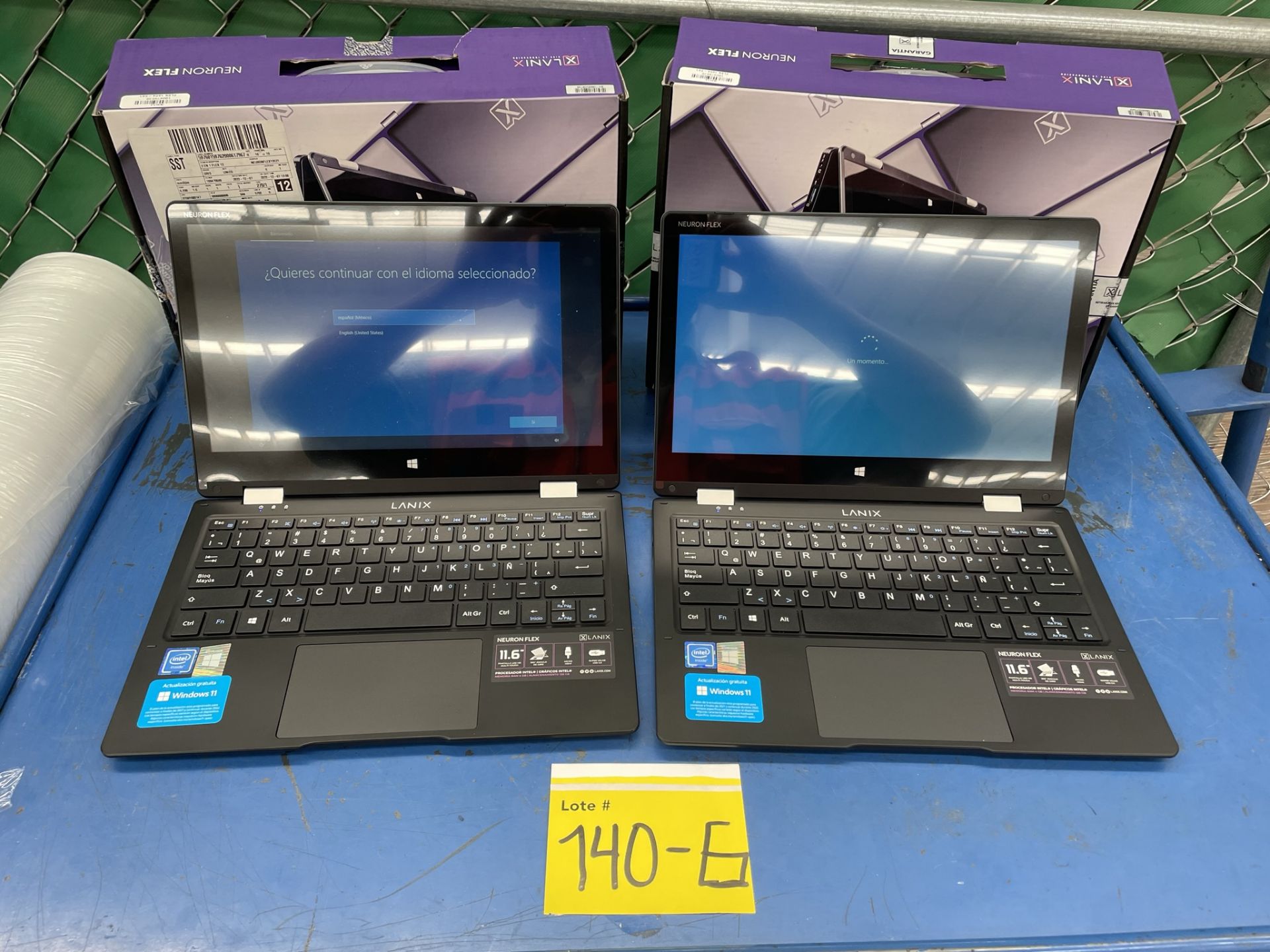 (EQUIPO NUEVO) Lote De 2 Laptops Contiene: 1 Laptop Marca LANIX, Modelo NEURON FLEX, Serie N/D, Col