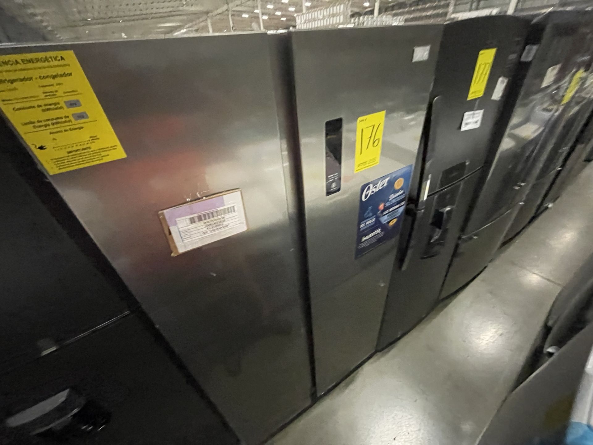 (EQUIPO NUEVO) 1 Refrigerador Marca Oster, Modelo OSFBFME20SS3VI, Serie 2081848, Color Gris, LB-T0D - Image 4 of 8
