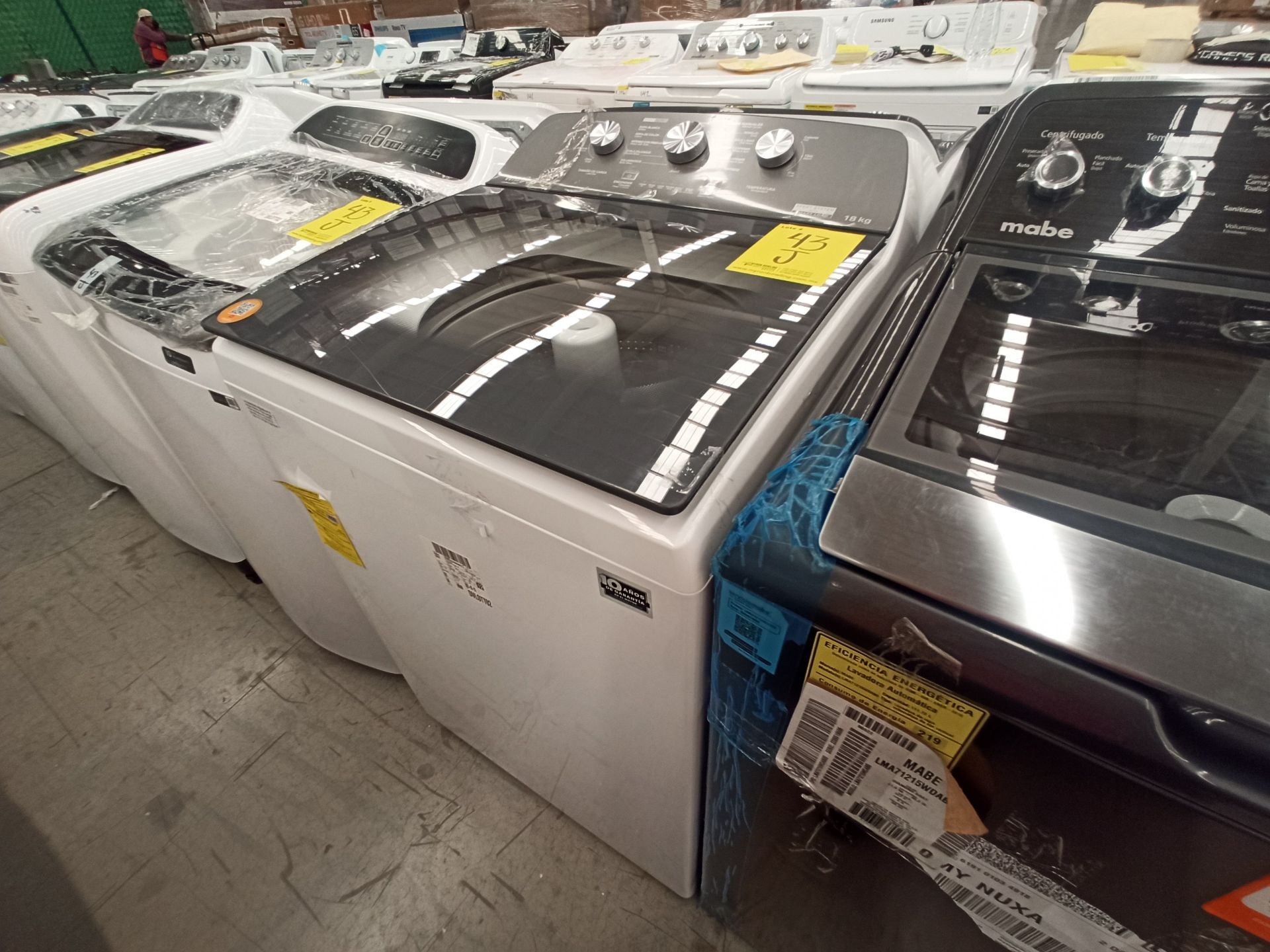 Lote de 2 Lavadoras contiene: 1 Lavadora de 18 KG Marca WHIRLPOOL, Modelo 8MWTW1823WJM0, Serie HLB1 - Image 3 of 18