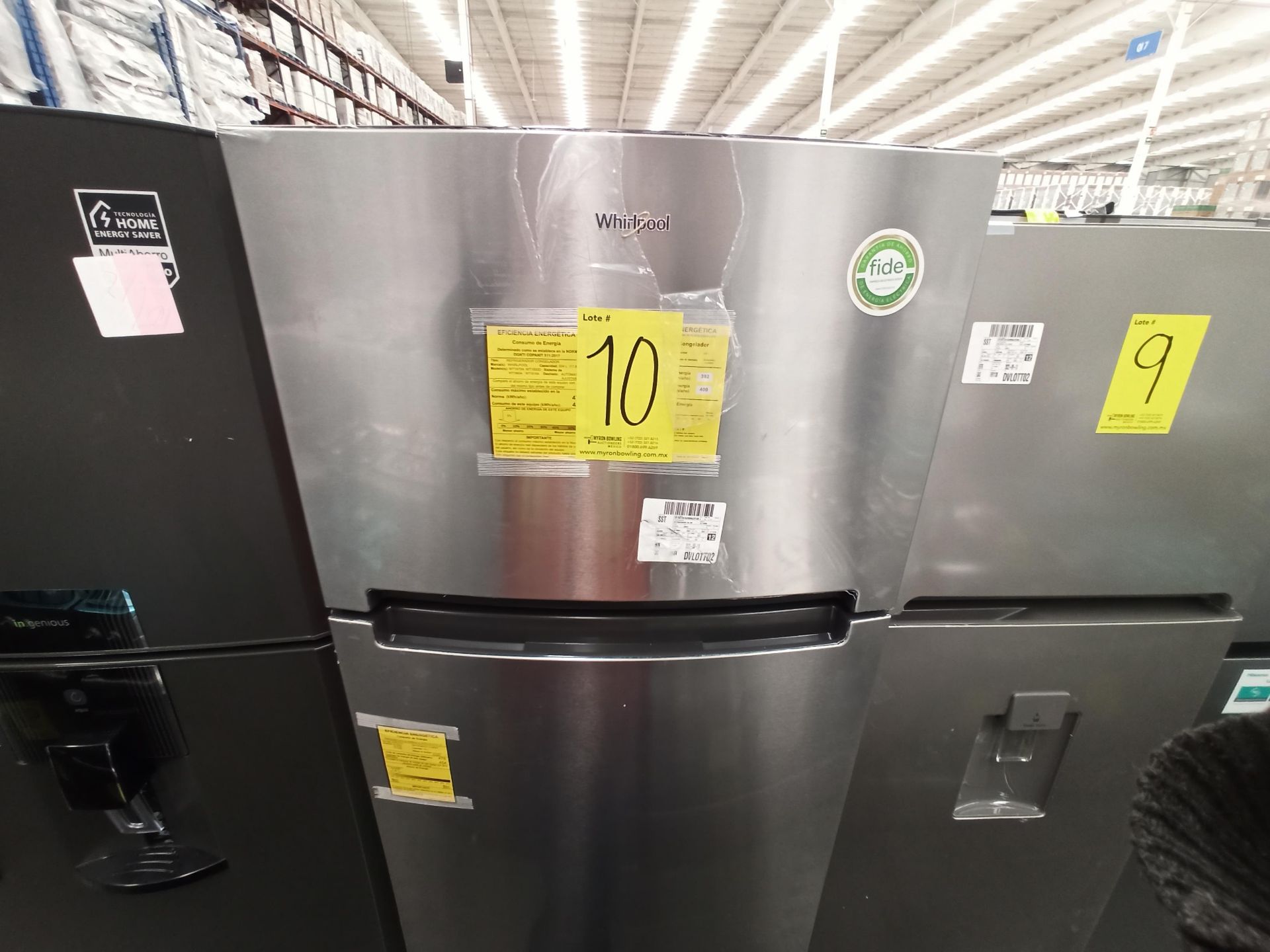 Lote de 2 refrigeradores contiene: 1 Refrigerador Marca WHIRLPOOL, Modelo WT1818A, Serie 878989, Co - Image 4 of 16