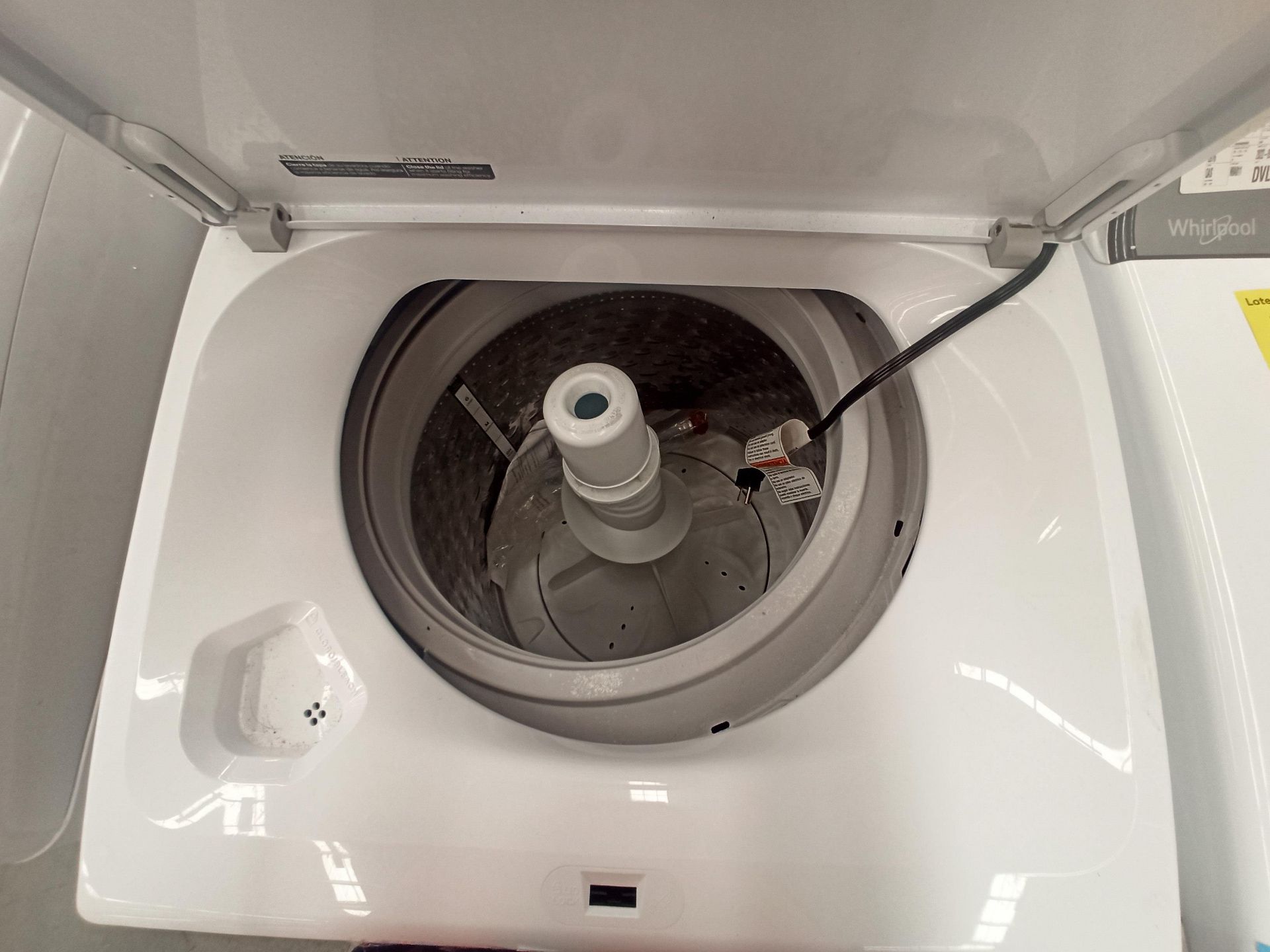 Lote de 2 Lavadoras contiene: 1 Lavadora de 20 KG Marca WHIRLPOOL, Modelo 8MWTW2024MJM0, Serie HLB2 - Image 8 of 18