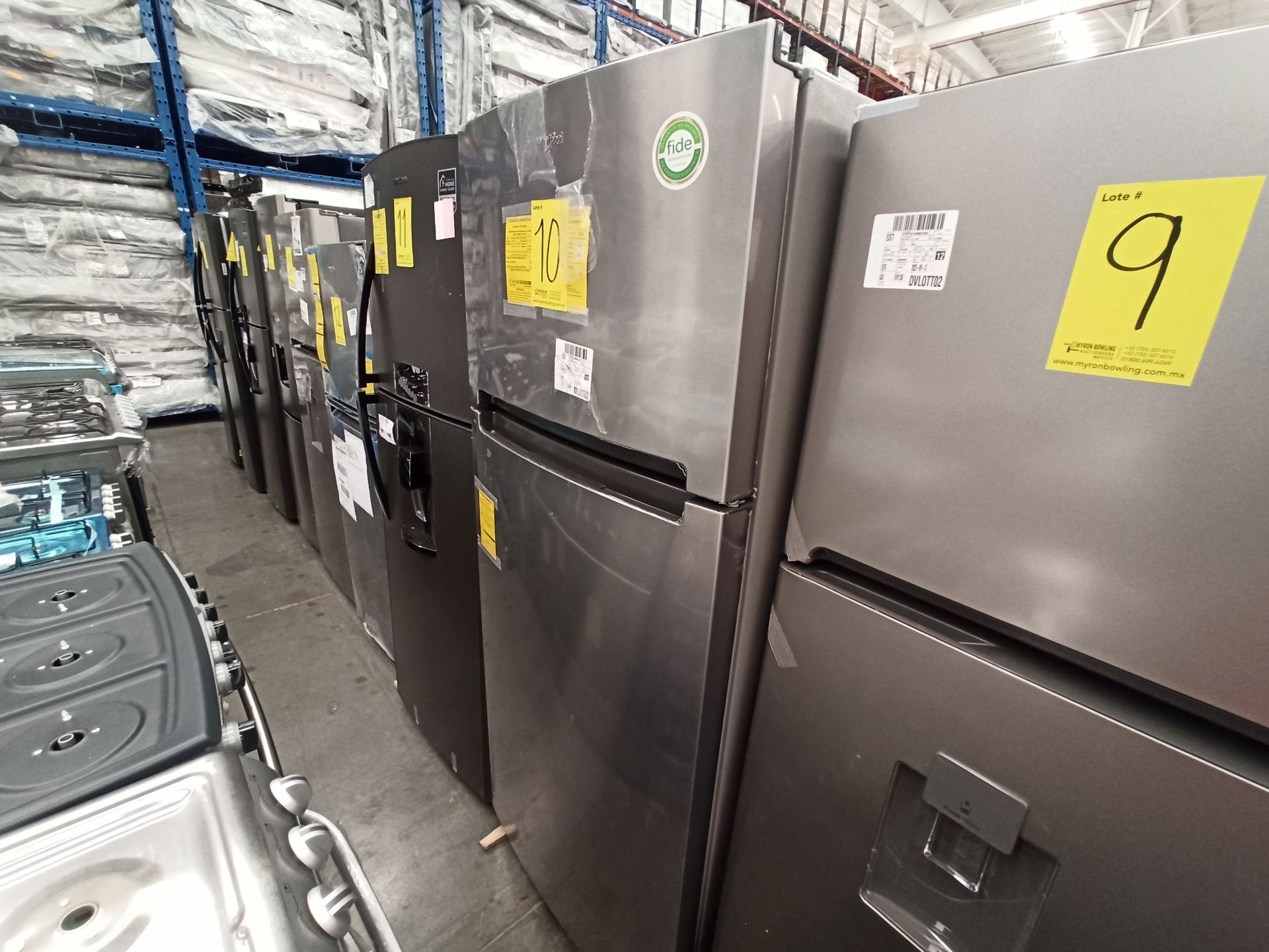 Lote de 2 refrigeradores contiene: 1 Refrigerador Marca WHIRLPOOL, Modelo WT1818A, Serie 878989, Co - Image 6 of 16