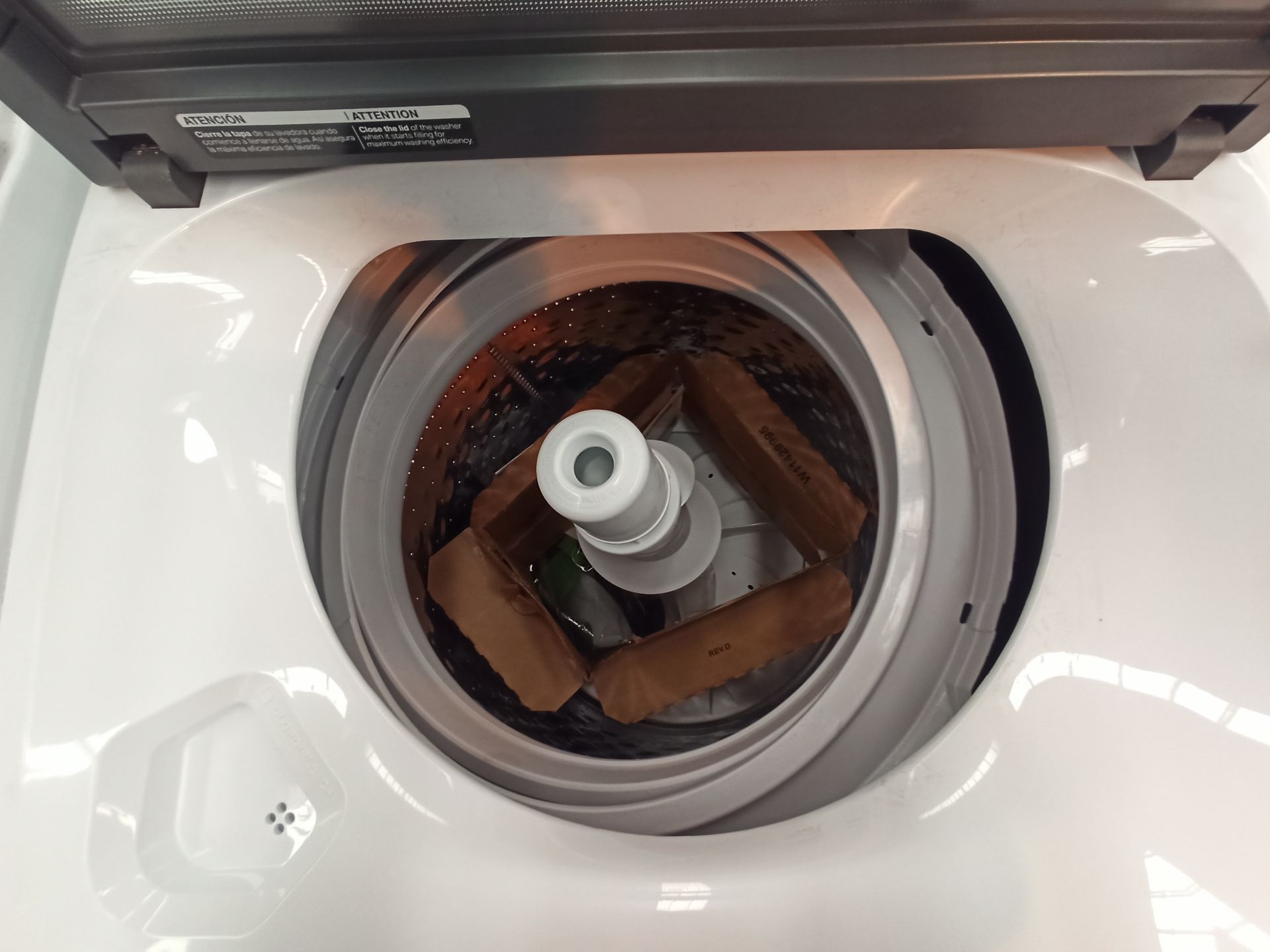 Lote de 2 Lavadoras contiene: 1 Lavadora de 18 KG Marca WHIRLPOOL, Modelo 8MWT81823WJM0, Serie HLB2 - Image 8 of 16