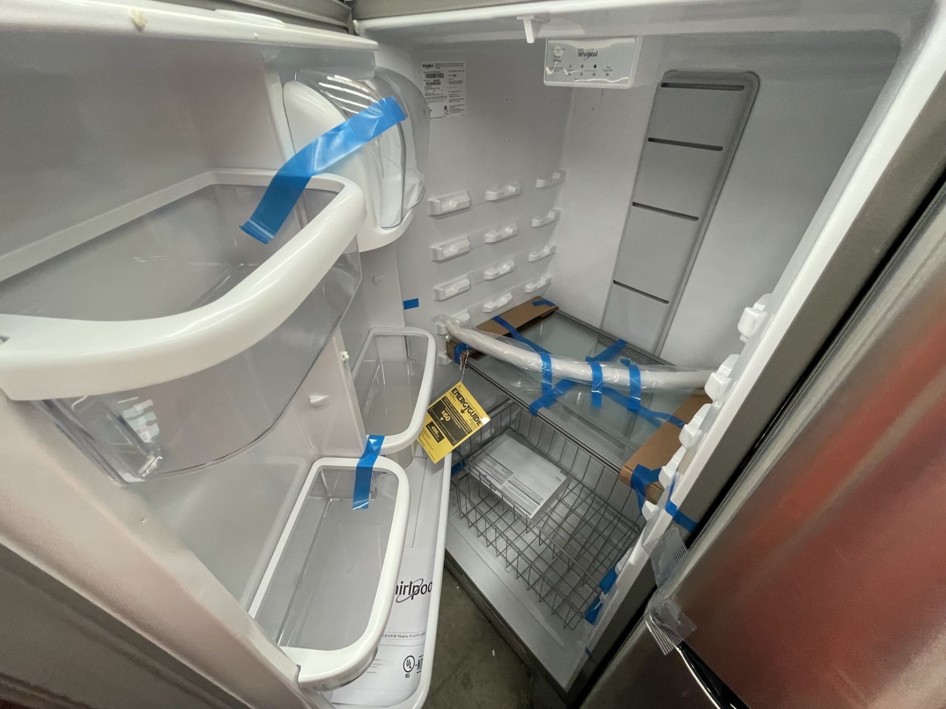 (EQUIPO NUEVO) 1 Refrigerador Marca WHIRLPOOL, Modelo WSZ57L18DM, Serie 004291, Color GRIS, (Nuevo, - Image 7 of 8