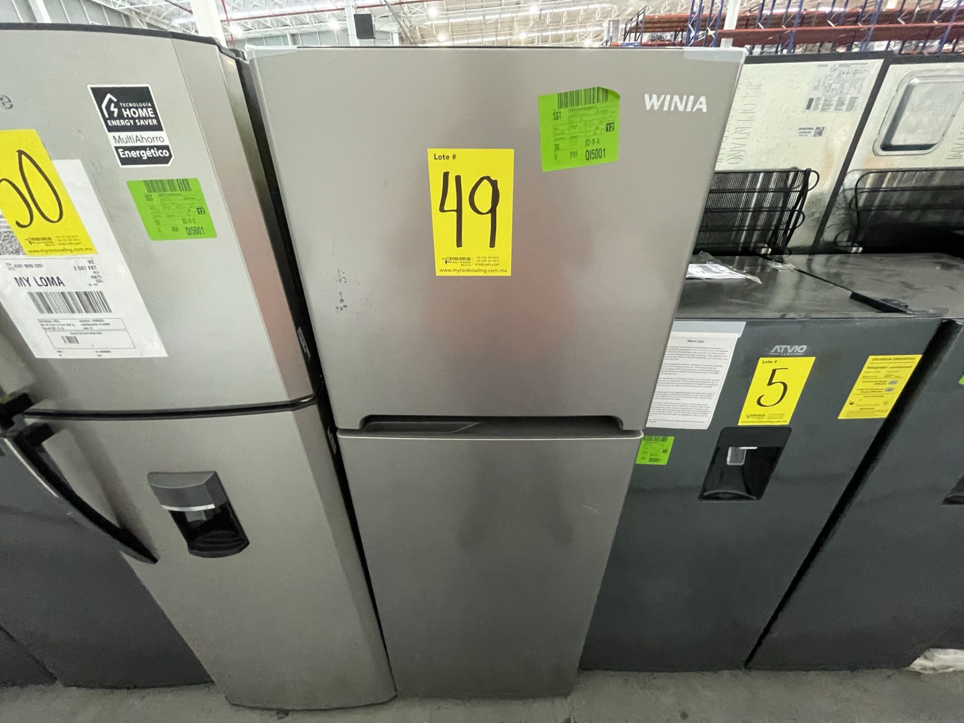 Lote de 2 Refrigeradores contiene: 1 Refrigerador Marca WINIA, Modelo DRF25210GN, Serie 370028, Col - Image 12 of 28