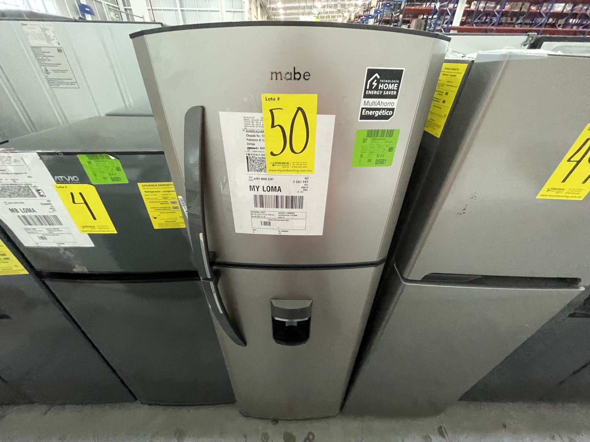 Lote de 2 Refrigeradores contiene: 1 Refrigerador con dispensador de agua Marca MABE, Modelo RMA250 - Image 7 of 21