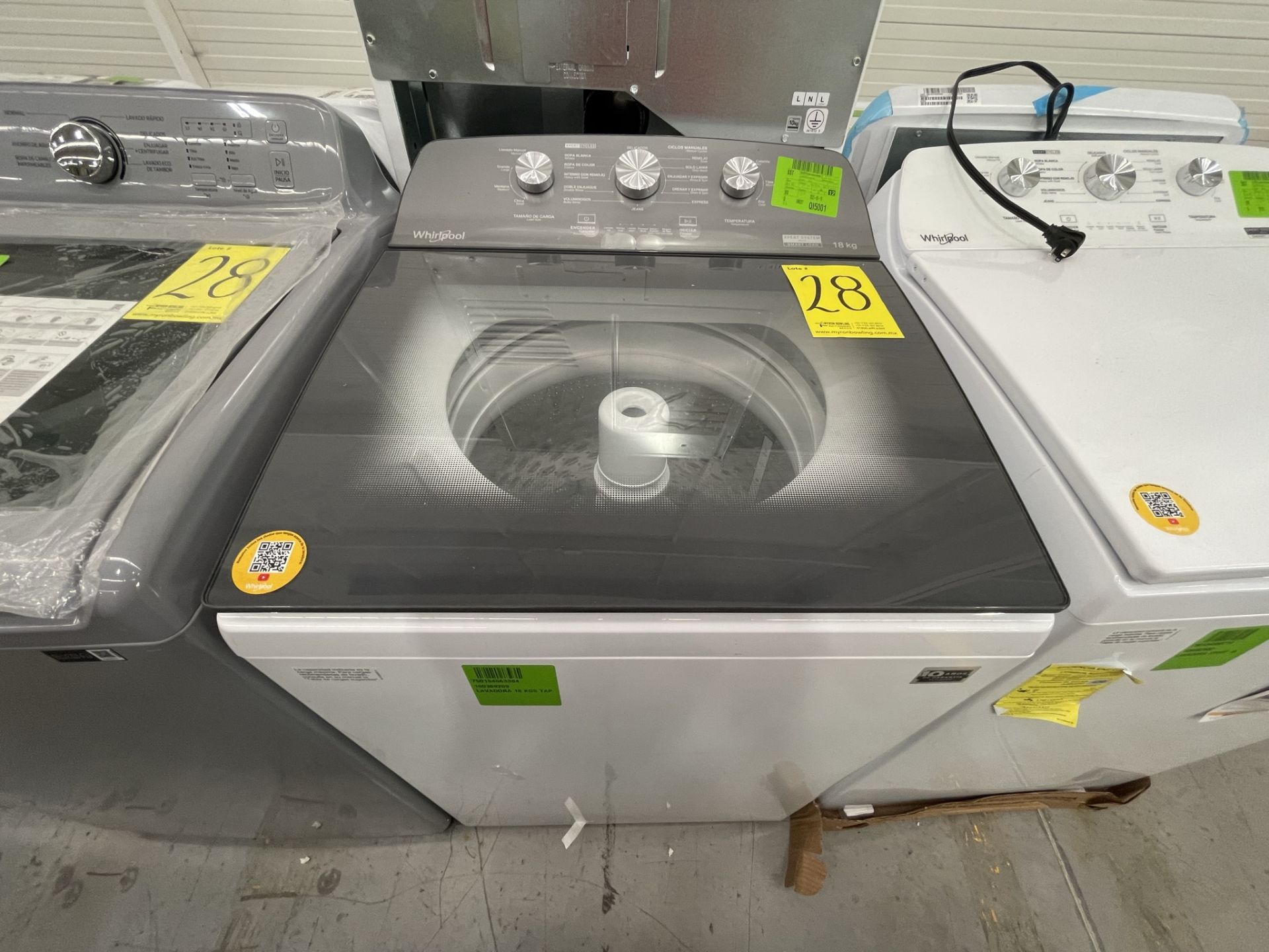 Lote de 2 Lavadoras contiene: 1 Lavadora de 20 KG Marca SAMSUNG, Modelo WA20A3351GW, Serie N/D, Col - Image 2 of 10